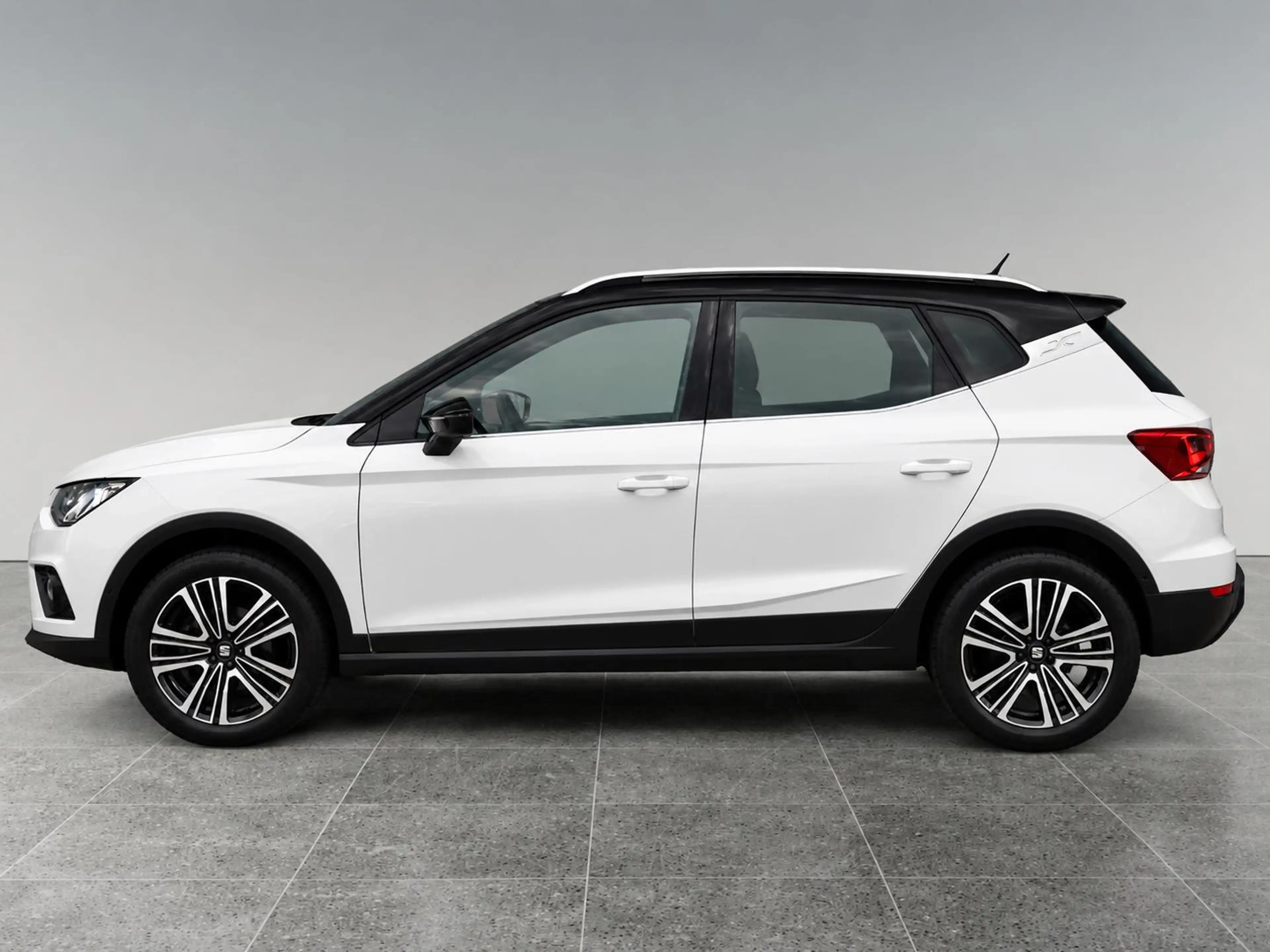 SEAT Arona 1.0 TSI 110pk Xcellence Intense | NAVI | TREKHAAK — photo 5
