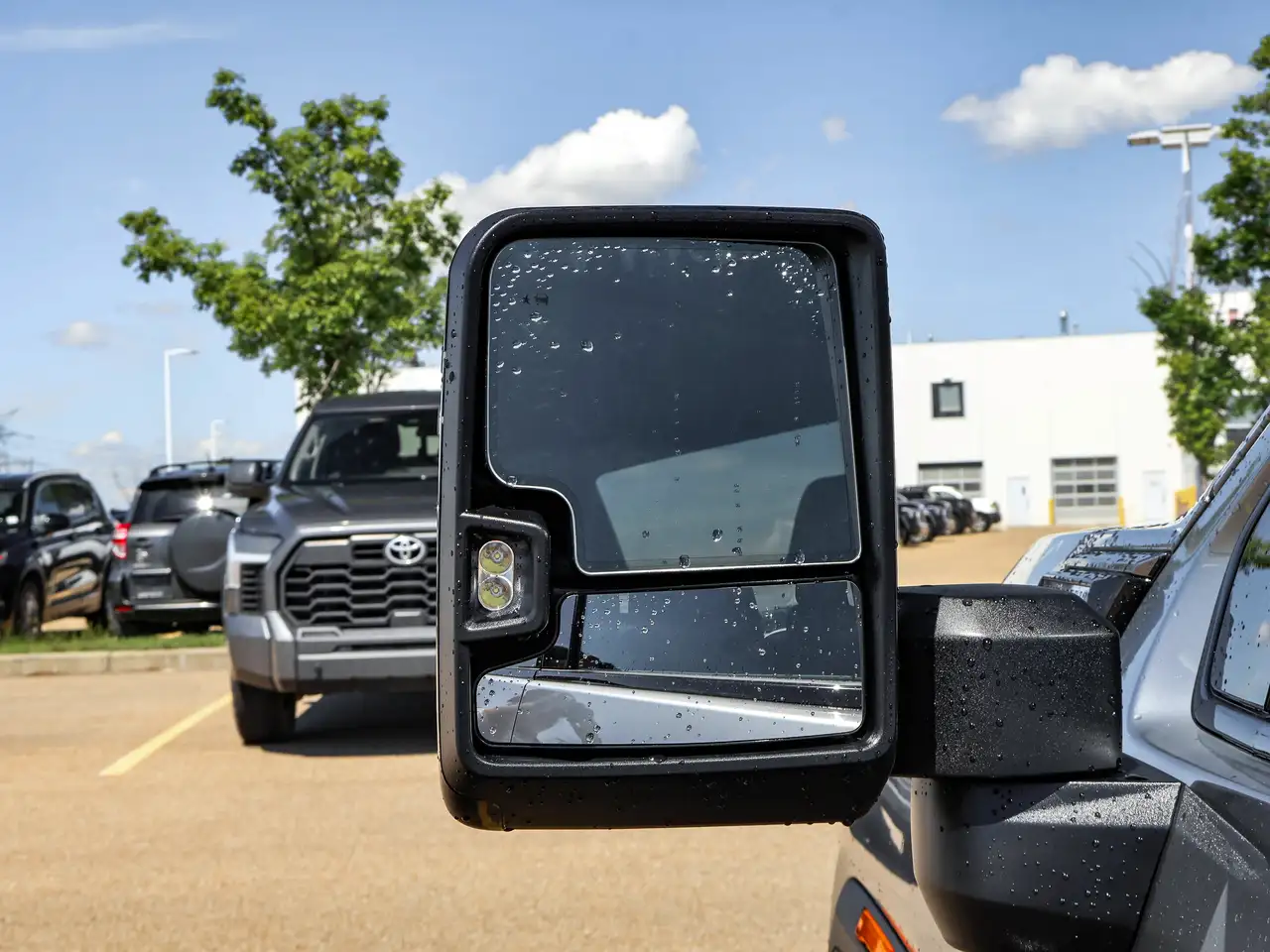 GMC Sierra 3500HD photo GMC Sierra 3500HD