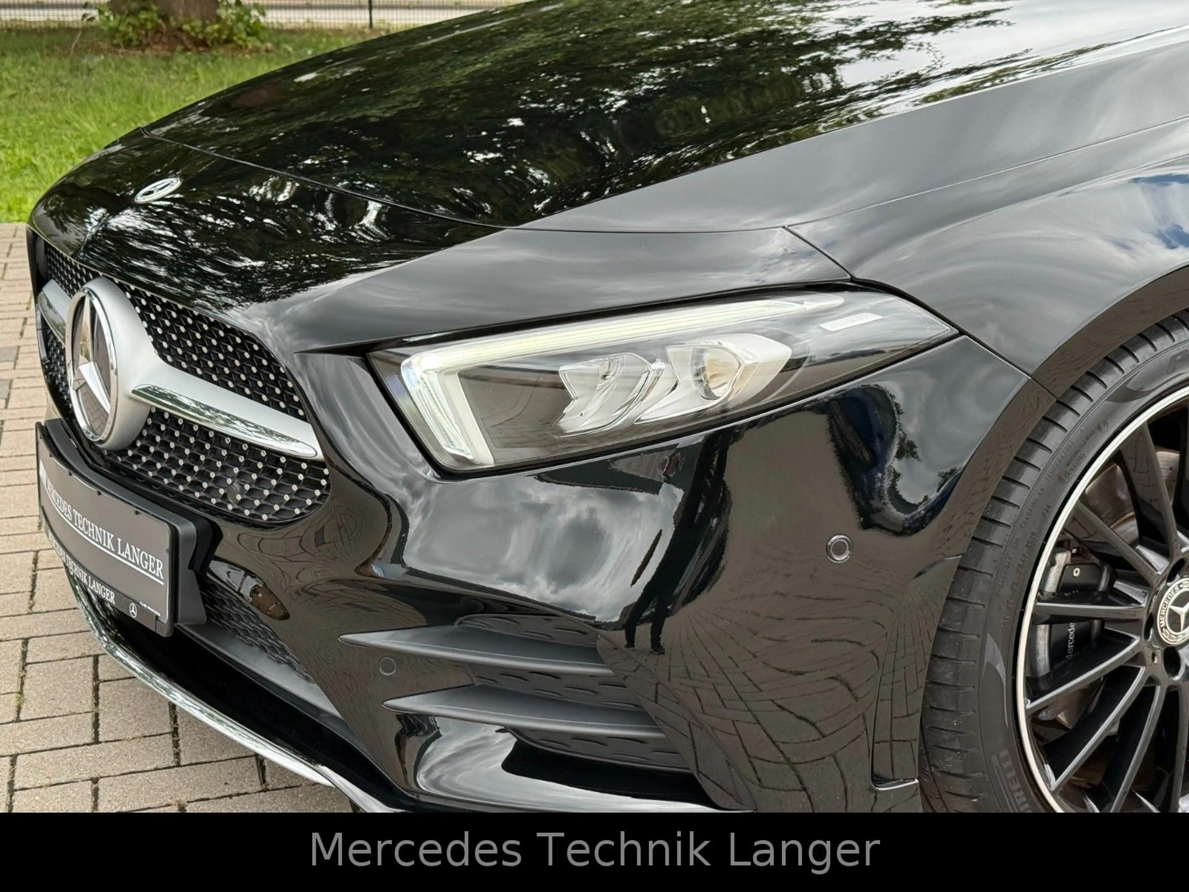 Mercedes-Benz A 220 / AMG LINE/SERVICE NEU — photo 7