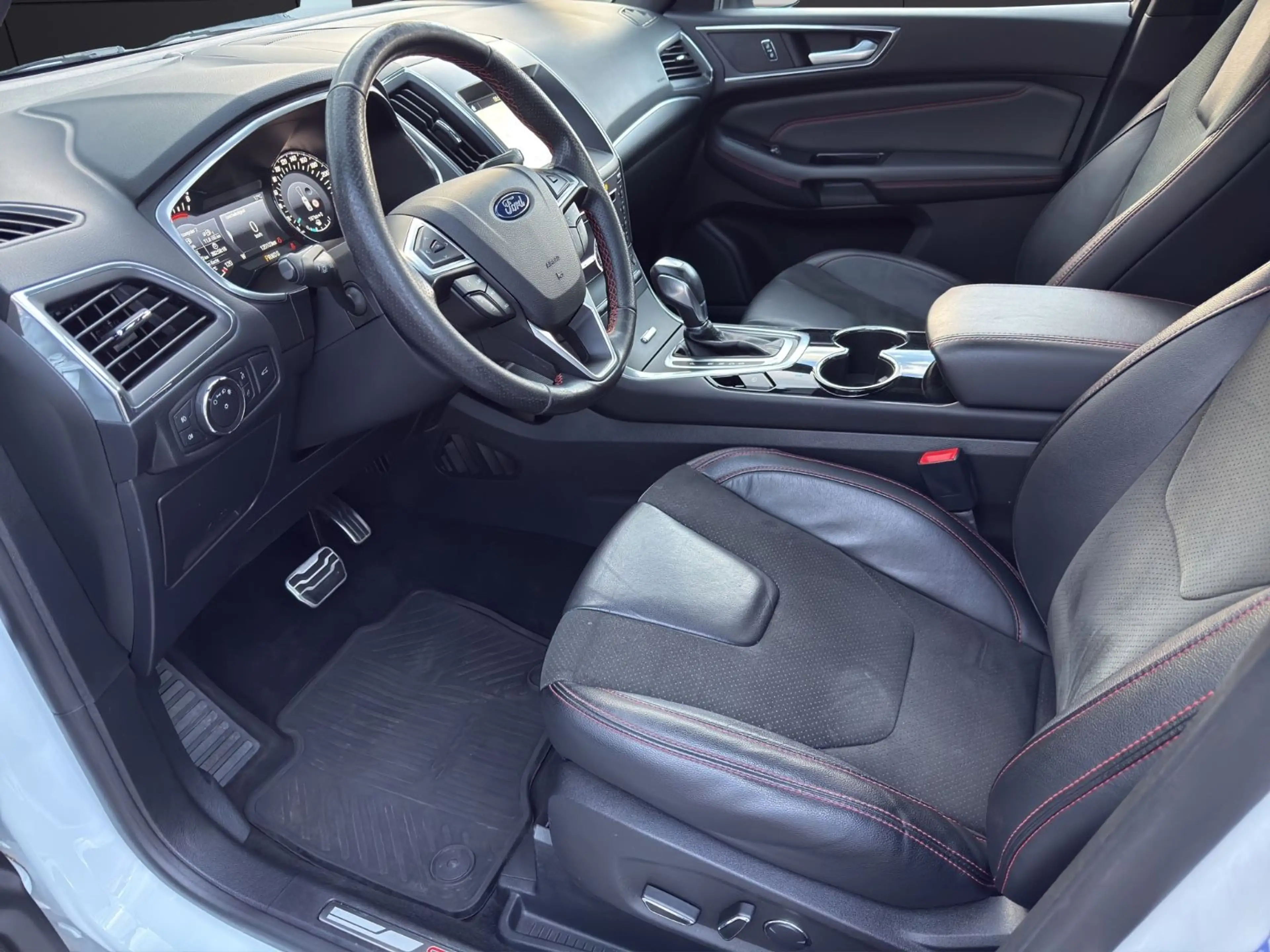 Ford S-Max 2.0 ST-Line 7-Sitze MEGA AUSSTATTUNG — photo 11
