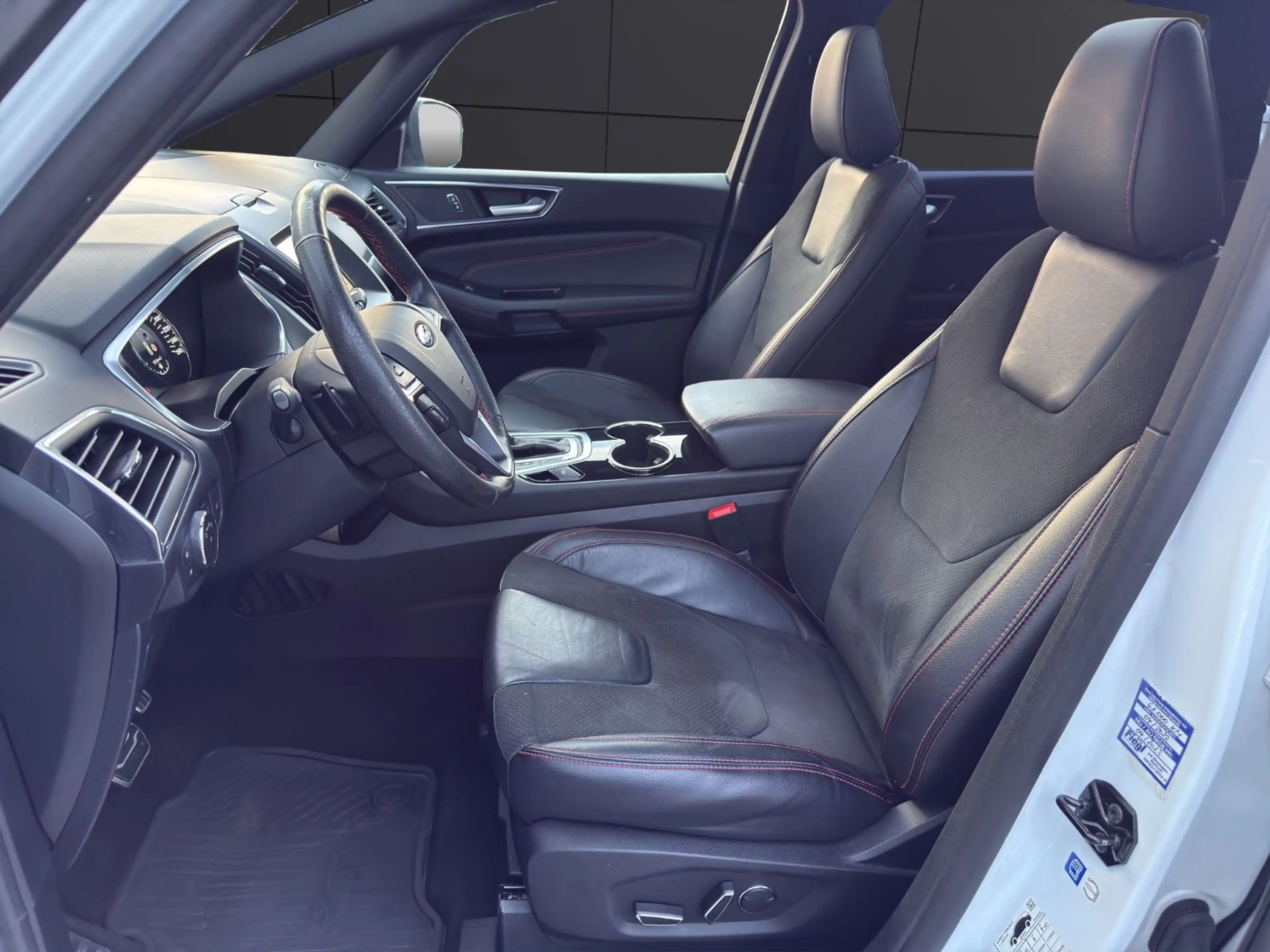 Ford S-Max 2.0 ST-Line 7-Sitze MEGA AUSSTATTUNG — photo 10