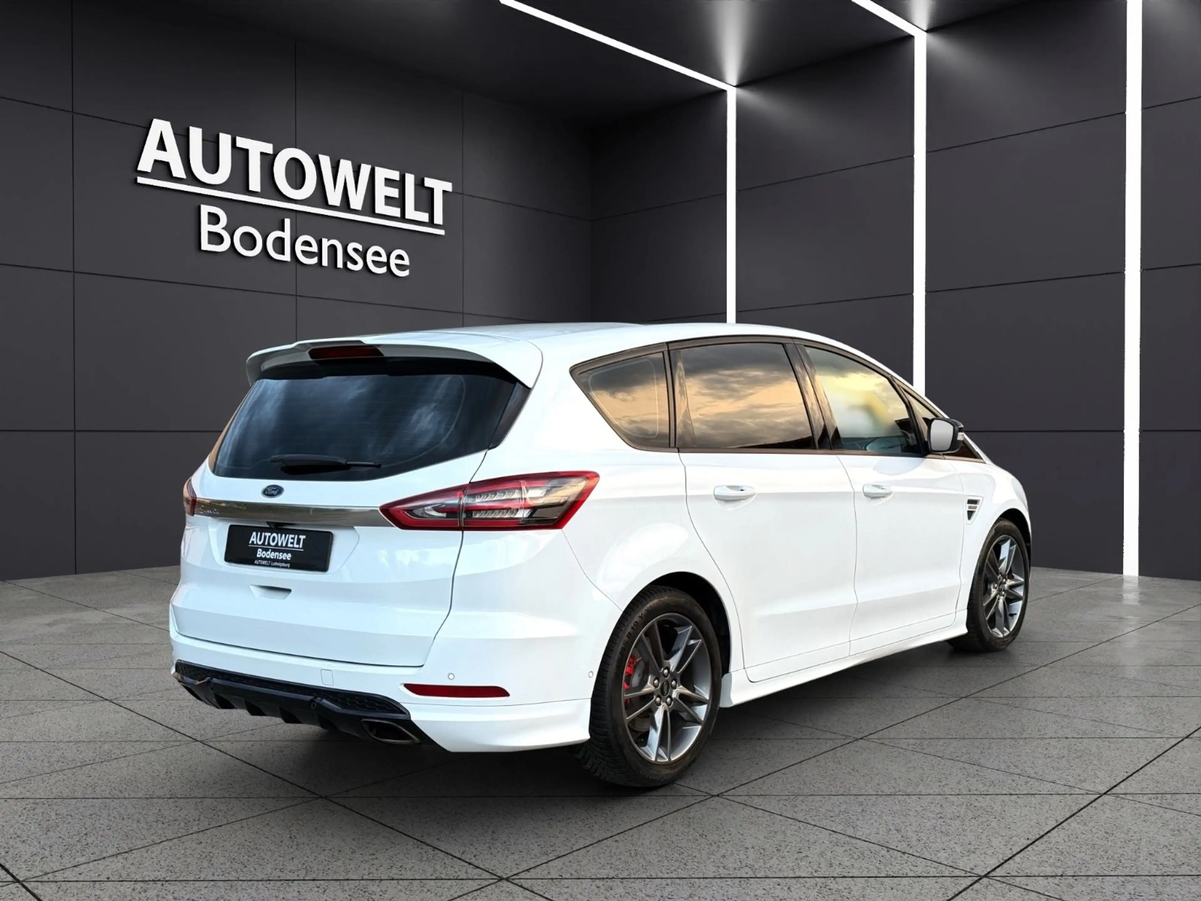 Ford S-Max 2.0 ST-Line 7-Sitze MEGA AUSSTATTUNG — photo 5