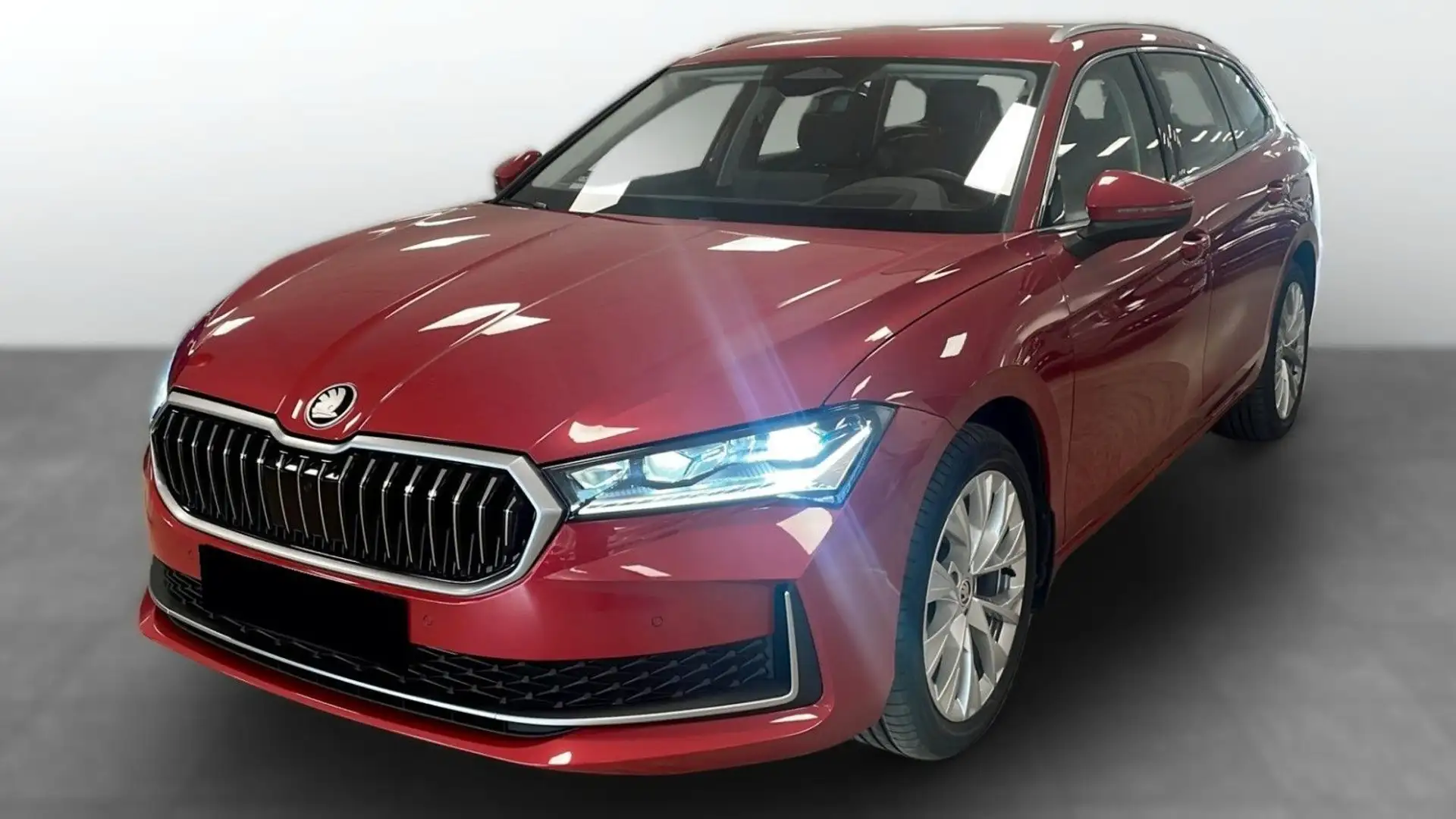 Skoda Superb Combi 1.5 TSI mHEV DSG Selection Rosso - 1