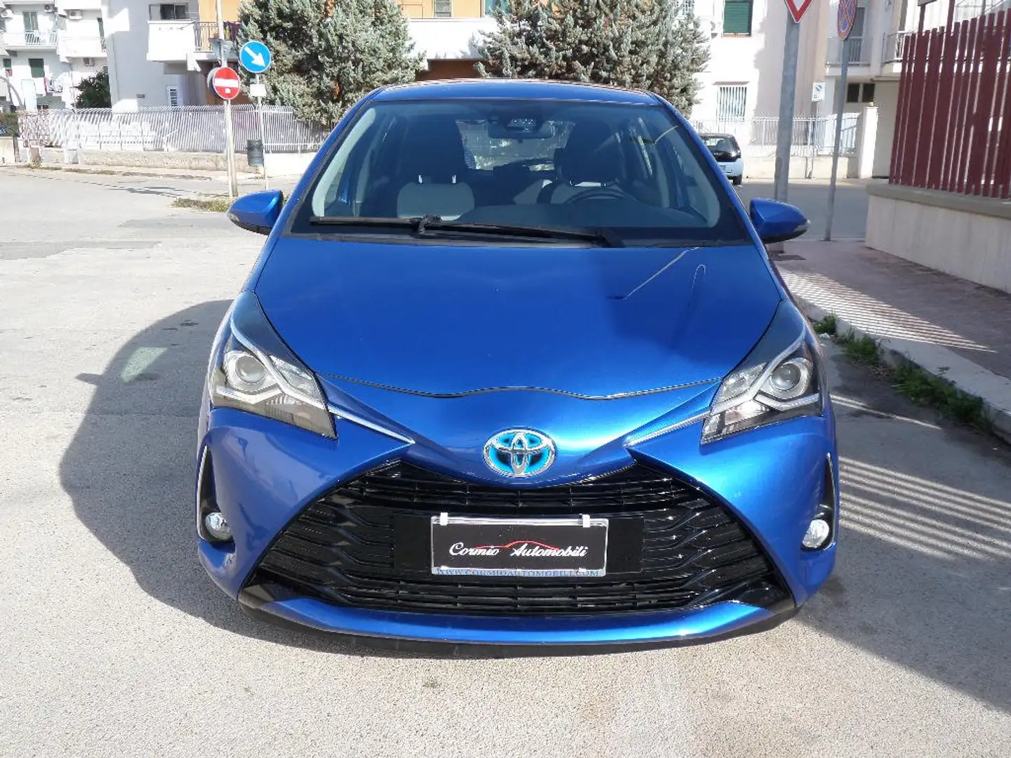 Toyota Yaris 1.5 HYBRID BUSINESS 5P Bleu - 2