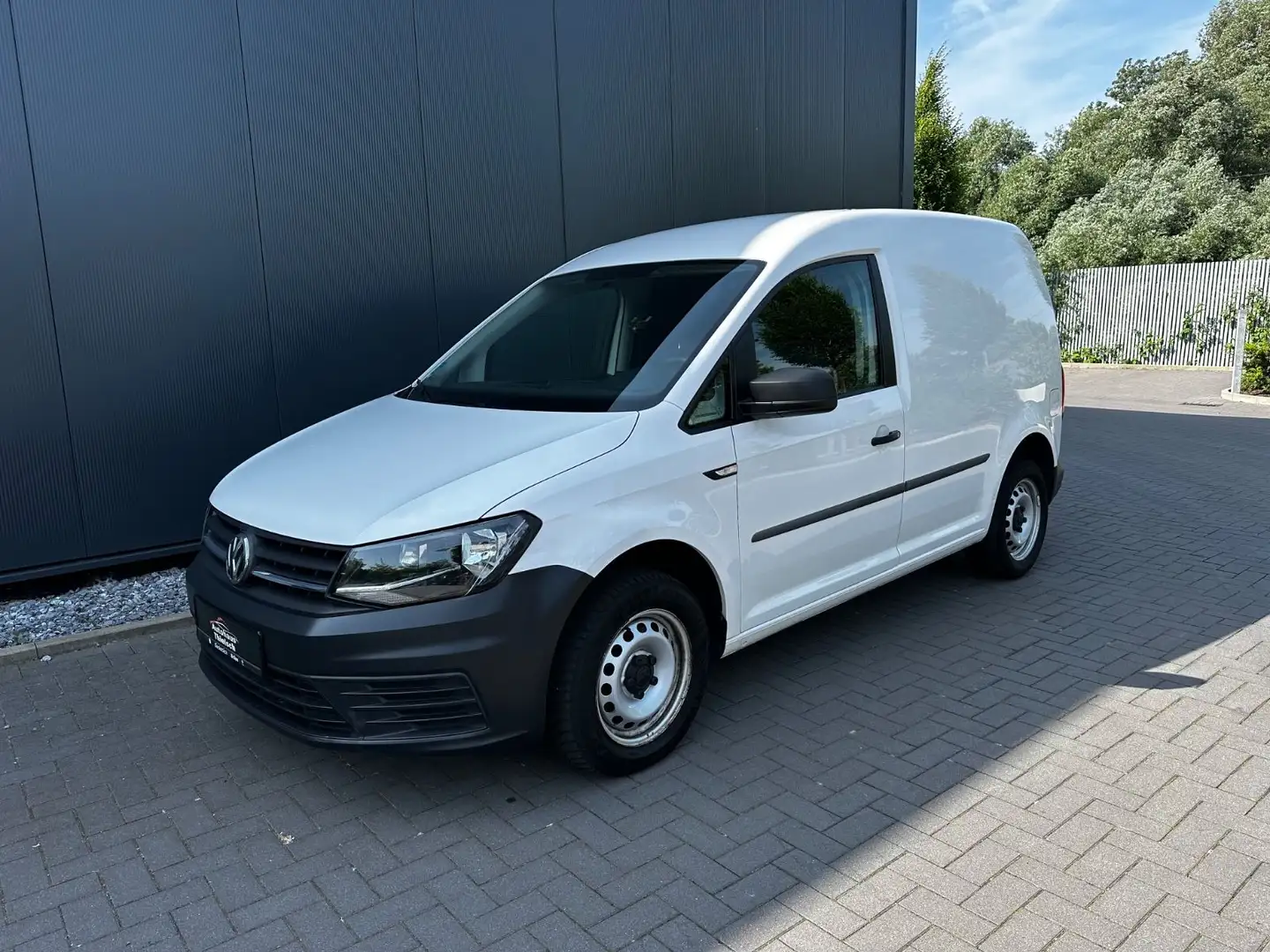 Volkswagen Caddy Nfz Kasten BMT*118000 km*Navi*Rückfahrkame Weiß - 2