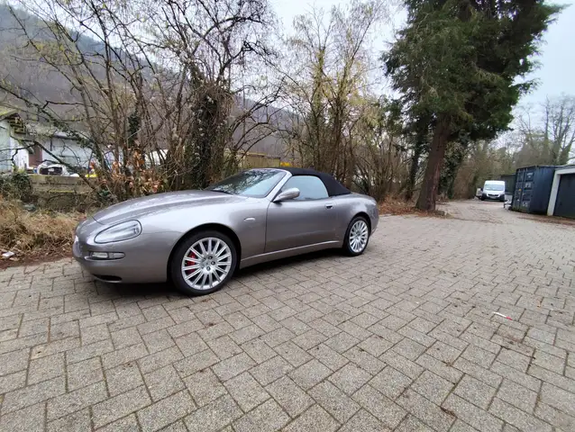Maserati 4200 Spyder Cambiocorsa, orig. 9.500 km, neuwertig,