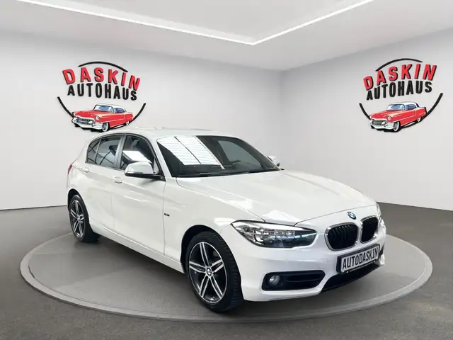 BMW 120 i Sport Line AUTOMATIK/SCHECKHEFT/TÜV NEU