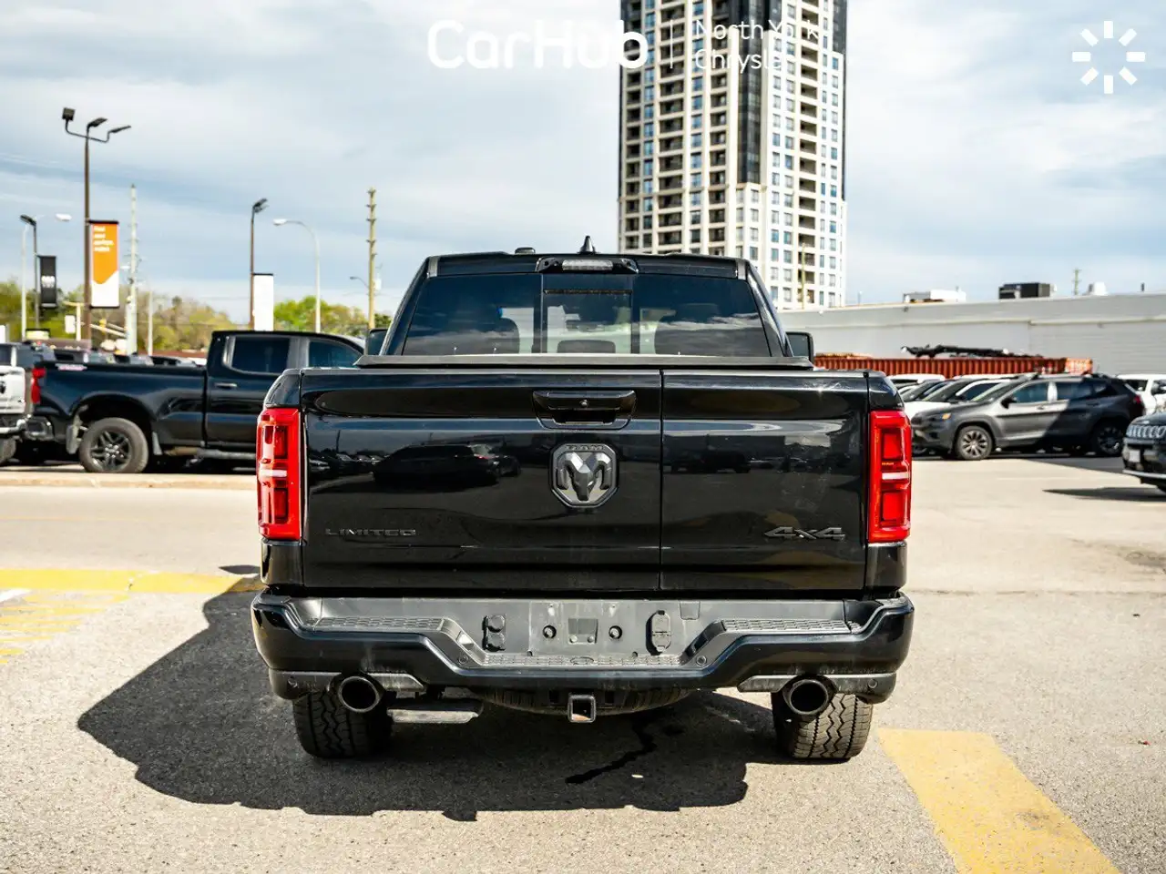 RAM 1500 снимка RAM 1500