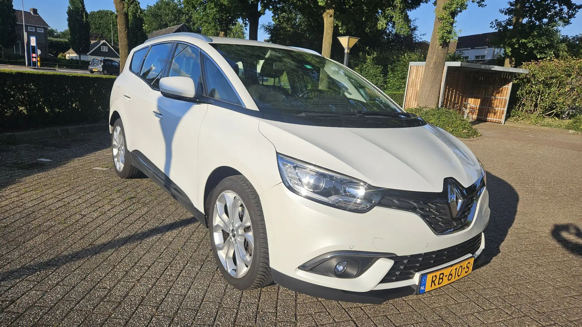 Renault Grand Scenic ENERGY TCe 115 INTENS - 2