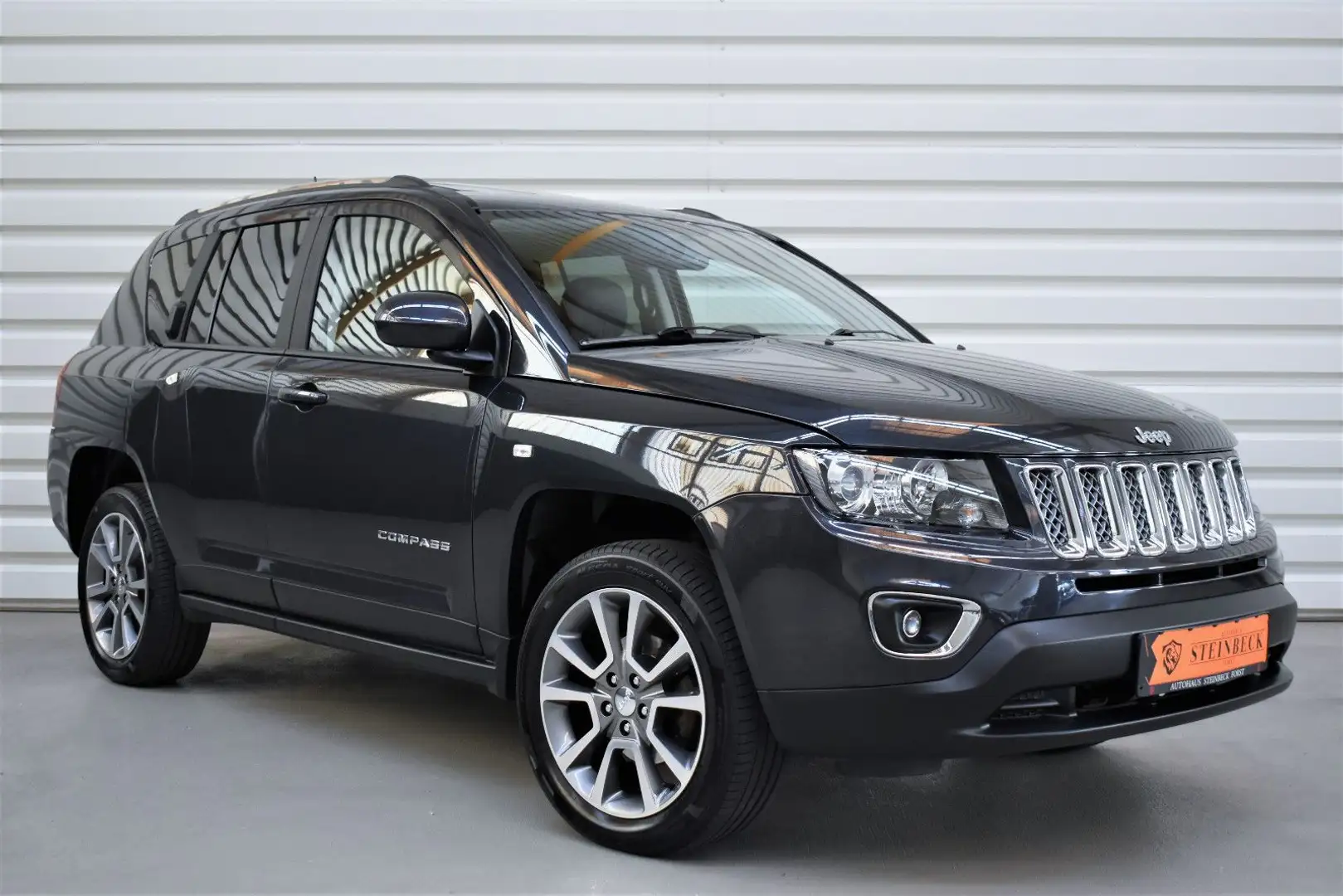 Jeep Compass Limited 4x4+Kamera+Navi+Soundsystem+SHZ Schwarz - 1