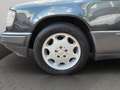 Mercedes-Benz E 220 A124 *Classic Data 2+*H-Kennzeichen* Noir - thumbnail 21