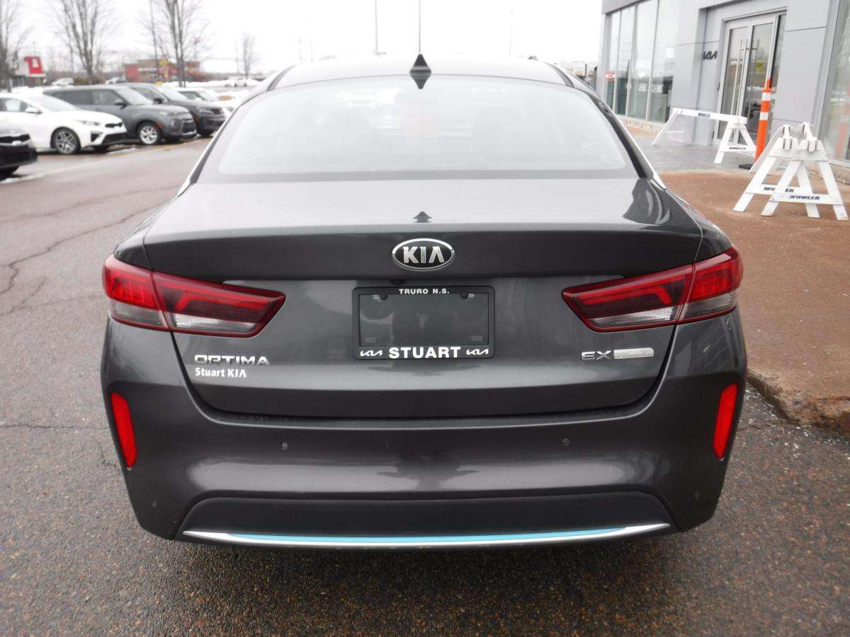 2020 Kia Optima EX Auto — photo 1