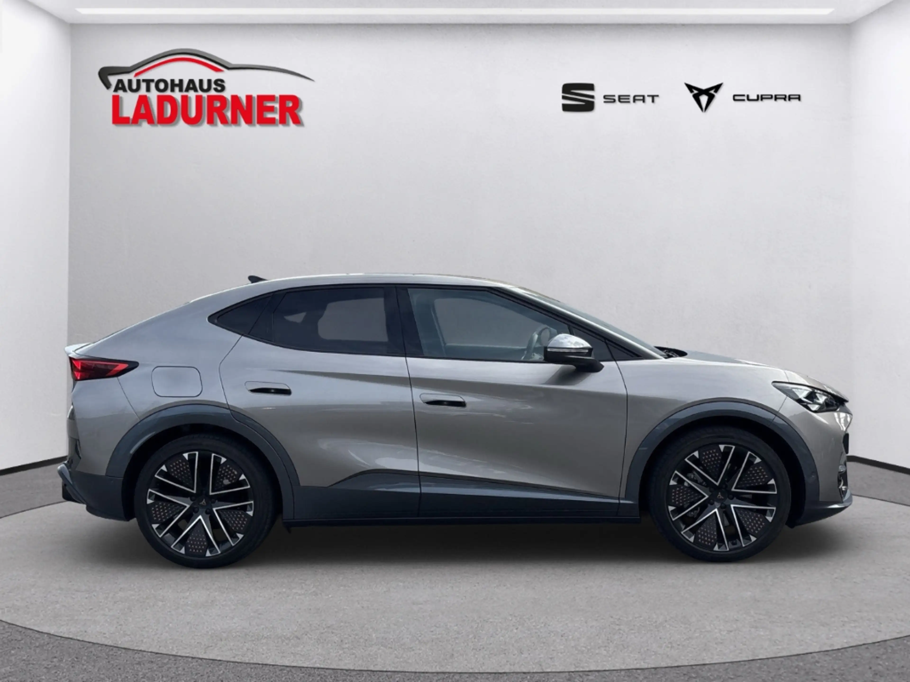 CUPRA Tavascan *250 kW 4Drive VZ+El. Panodach+Navi+Leder * — photo 6