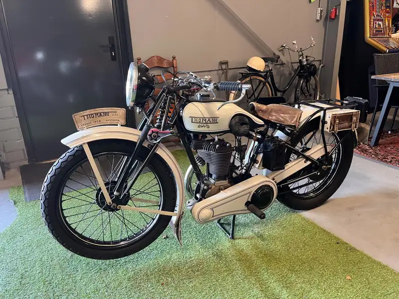 Overig Thomann 250 - foto 2