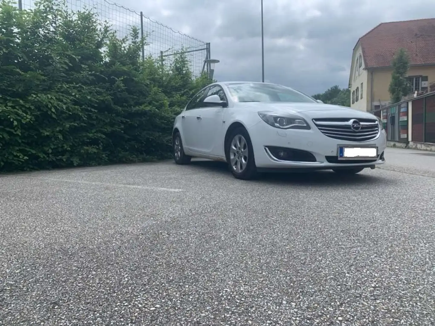 Opel Insignia Insignia 2,0 CDTI Ecotec Cosmo Aut. Cosmo Weiß - 1