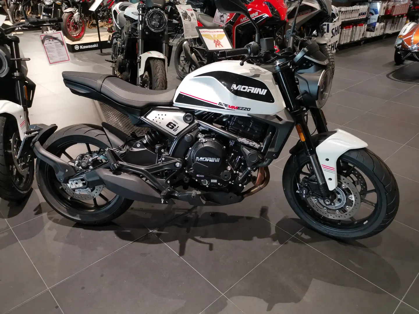 Moto Morini Seiemmezzo Weiß - 1