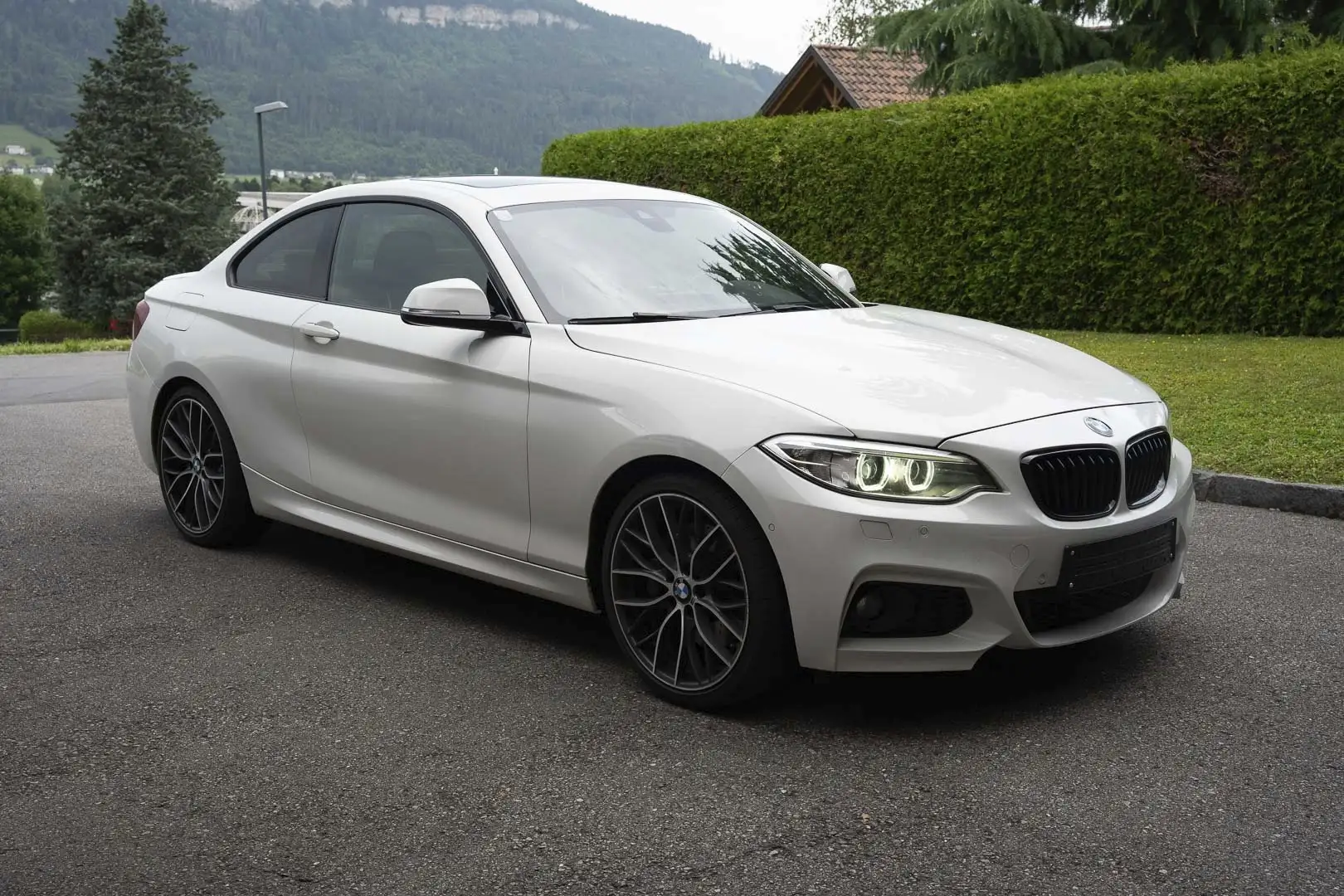 BMW 225 225d Coupé M Sport Aut/Navi Prof/H&K/PDC/SHZ Blanc - 1