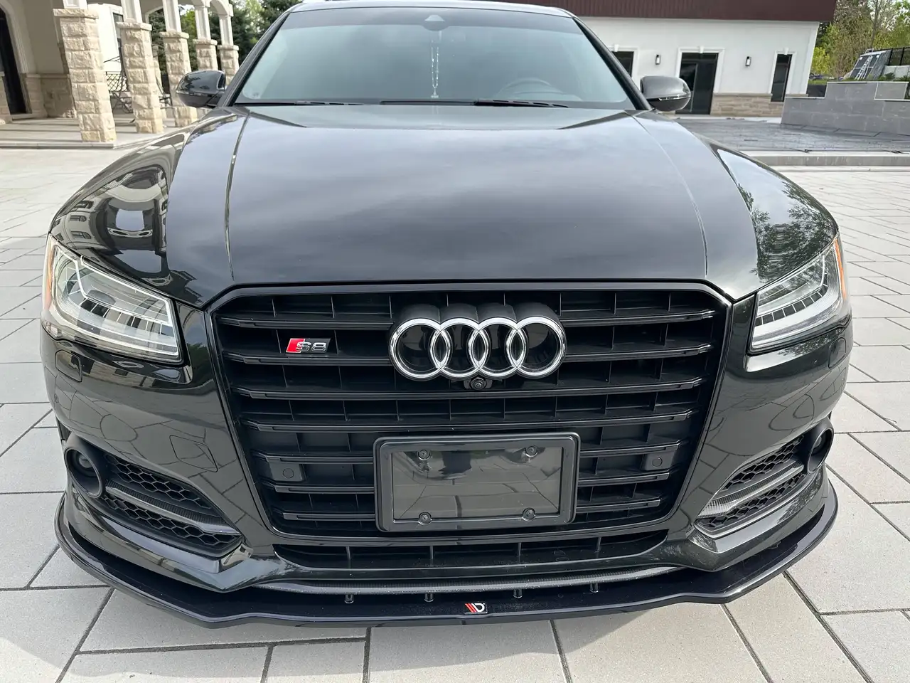 2017 Audi S8