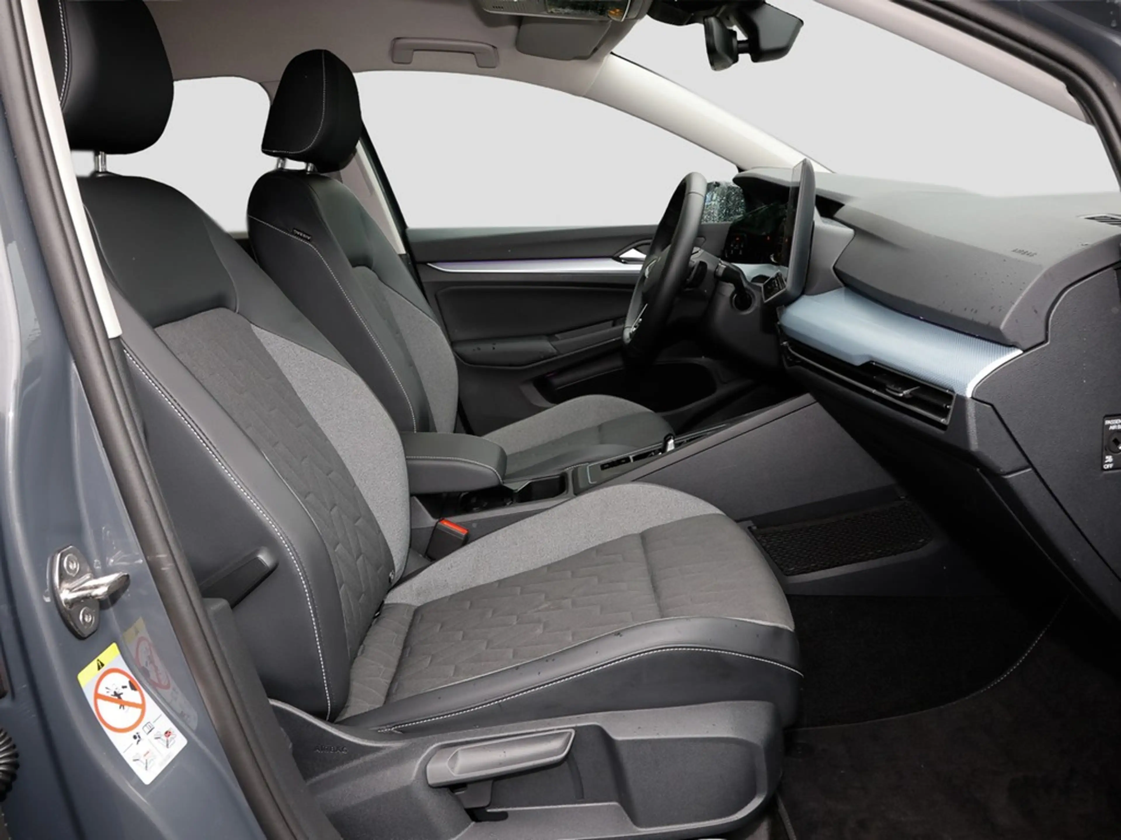 Volkswagen Golf Variant 1.5 eTSI DSG Energy AHK/AppConnect — photo 7