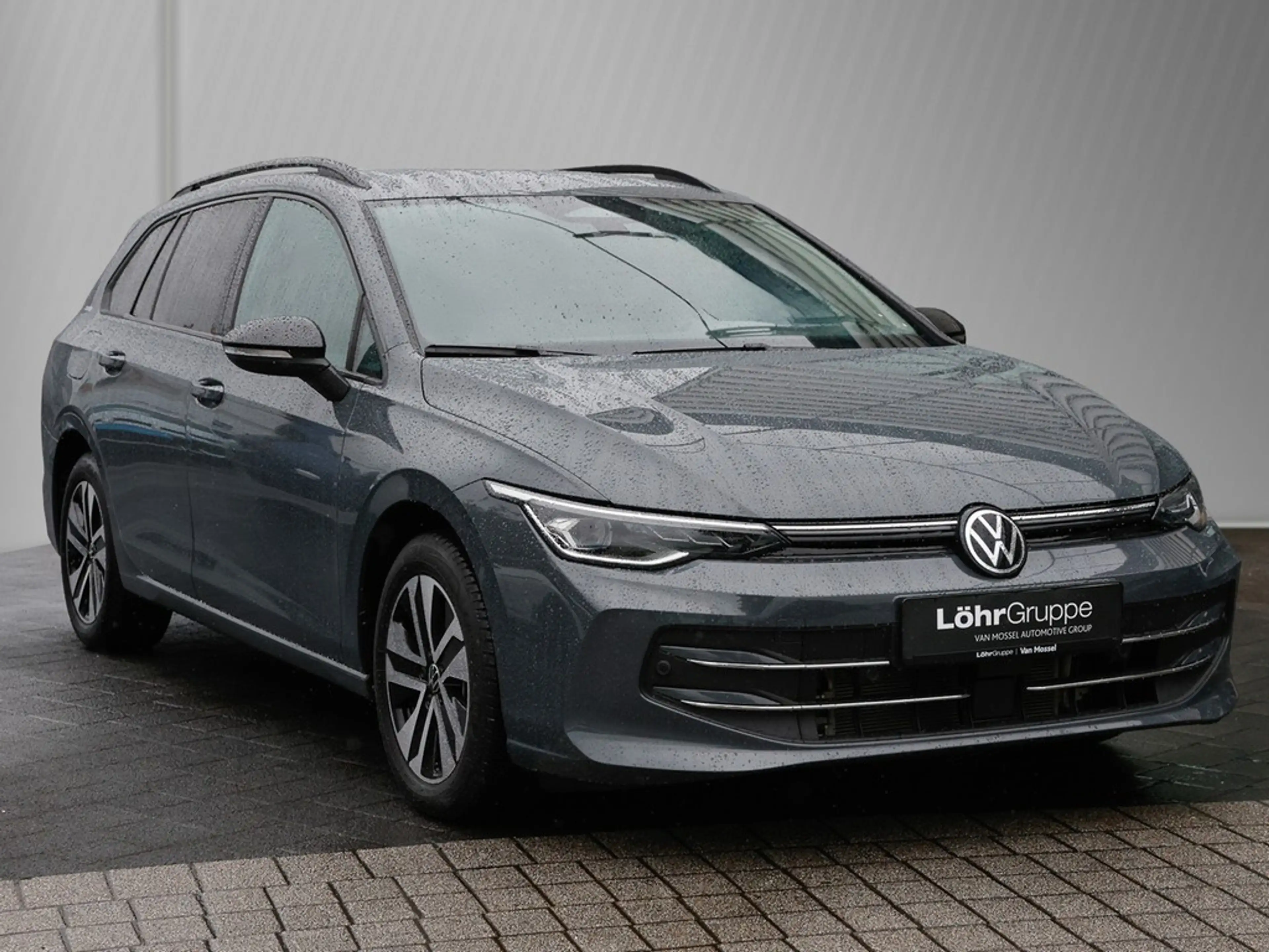 Volkswagen Golf Variant 1.5 eTSI DSG Energy AHK/AppConnect — photo 4
