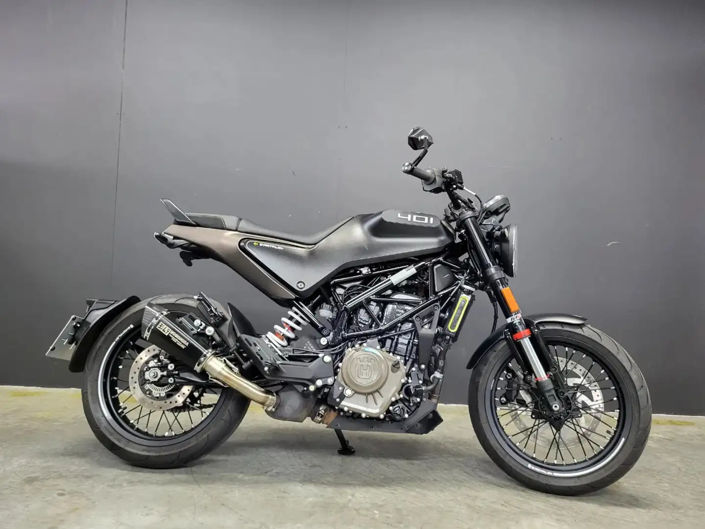 Husqvarna Svartpilen 401 (A2) - 2