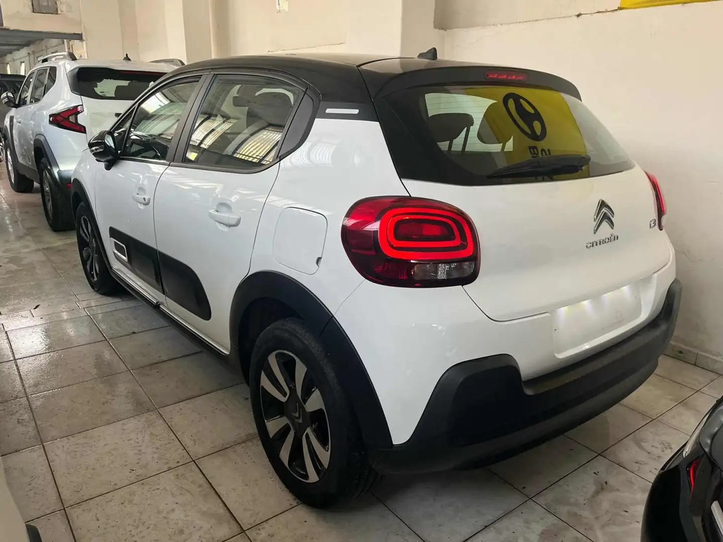 Citroen C3 SHINE 1.2 PureTech 83cv S&S - 2