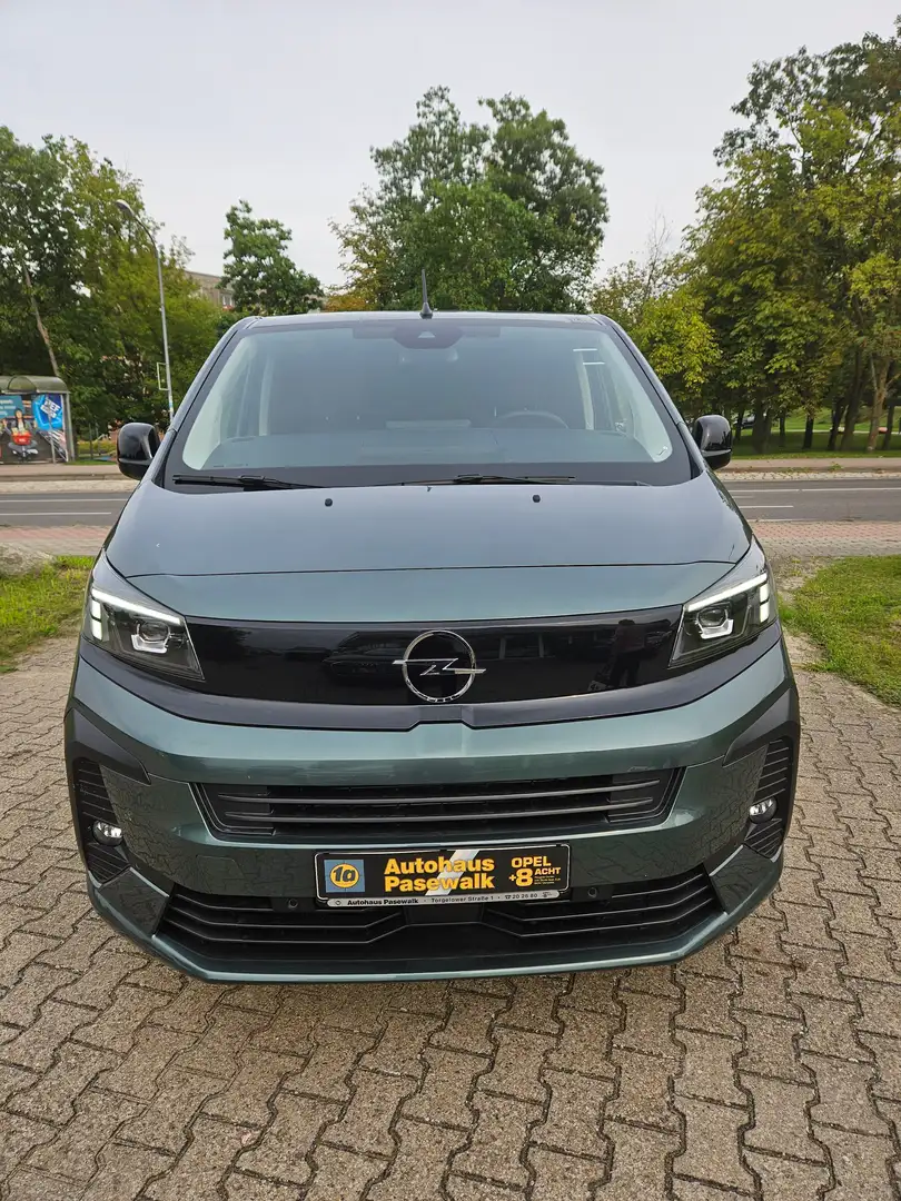 Opel Zafira Life 2.2 D Aut.Edition AHK e.Schiebet. NAVI Totwinkel.. Grün - 2