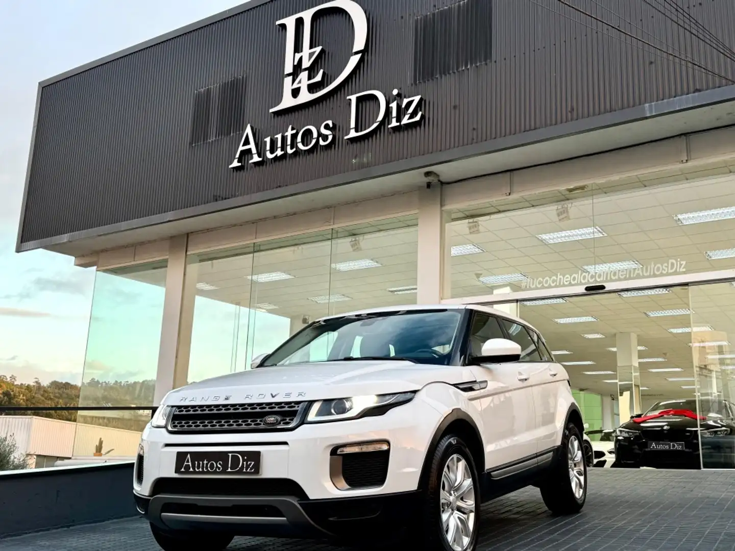 Land Rover Range Rover Evoque 2.0eD4 SE Dynamic 2WD 150 Blanco - 1