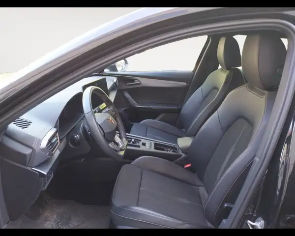 Cupra Formentor view 9