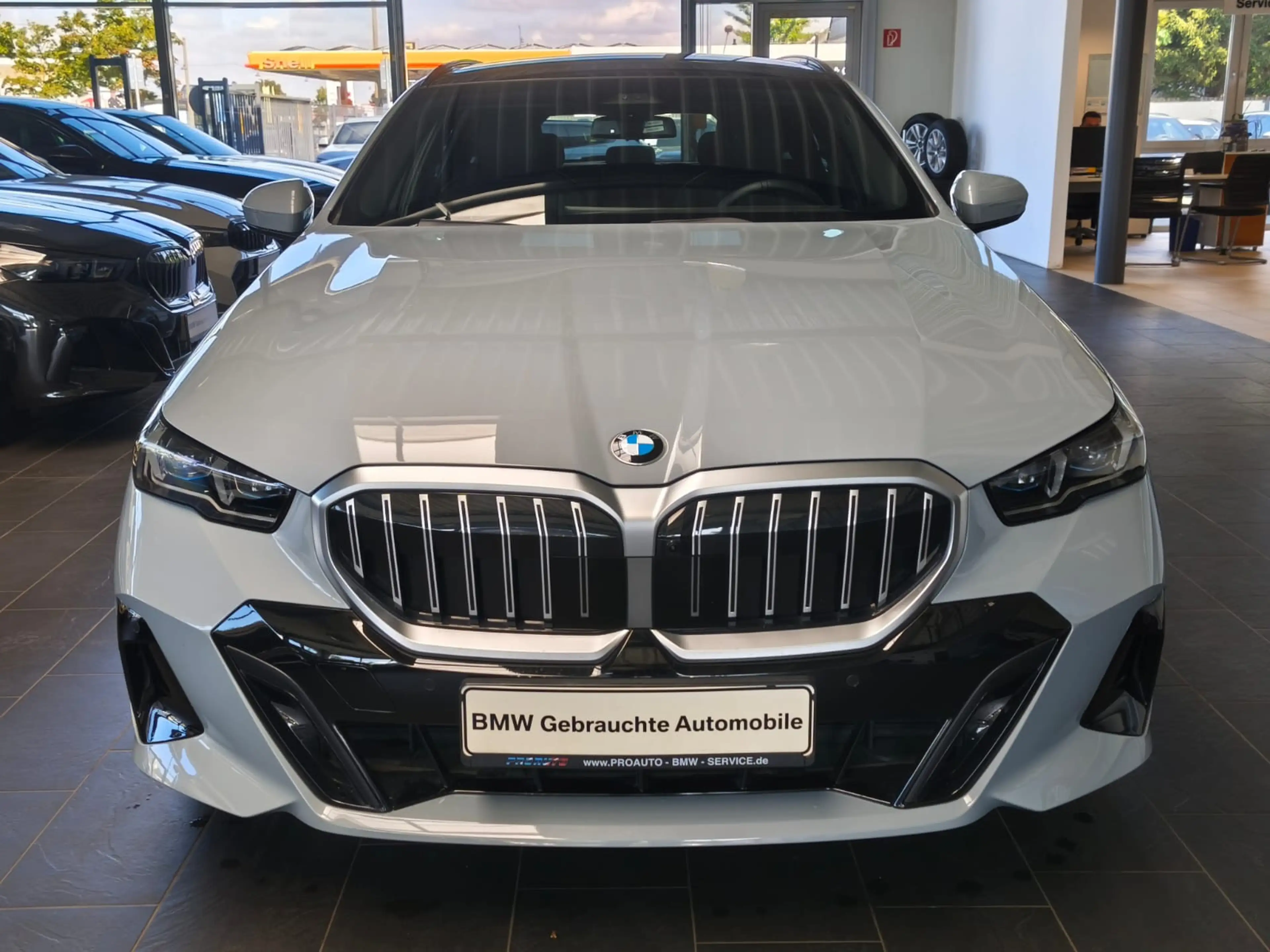 BMW 520 d Tour.xDr M Sport ACC/PANO/360/B&W/21/HUD — photo 9
