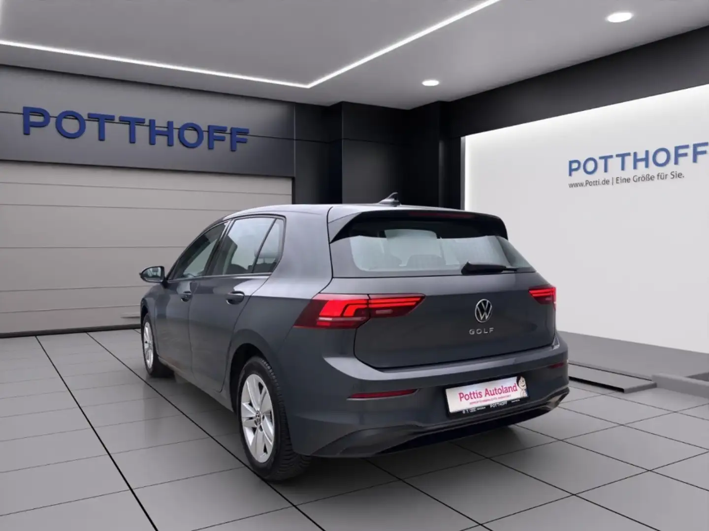 Volkswagen Golf 1.5 TSI LIFE AHK NAVI LED PDC Grau - 2