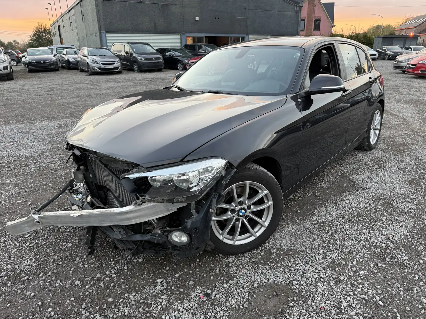 BMW 116 116 d EfficientDynamics Edition Noir - 1