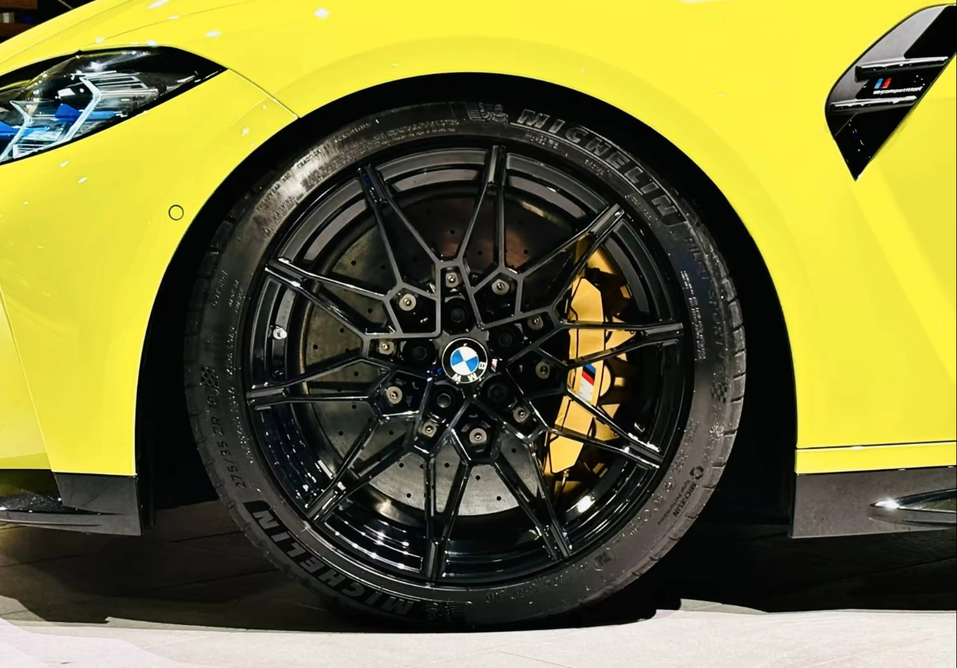 BMW M4 M4 xDrive Competition Laser — photo 2