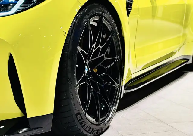 BMW M4 M4 xDrive Competition Laser