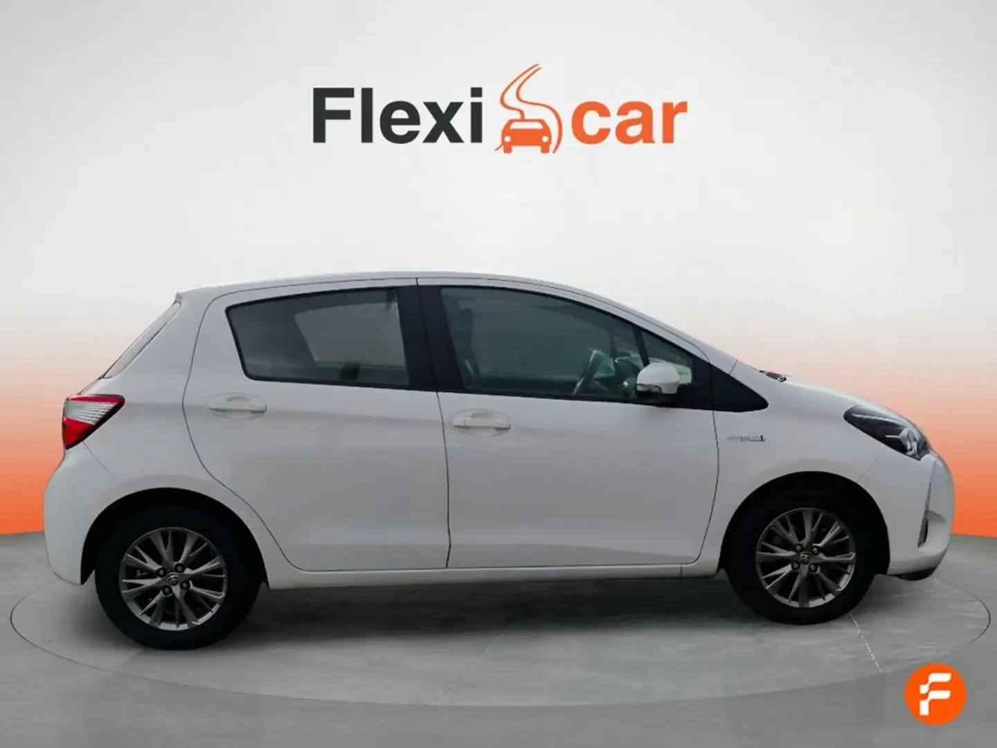 Toyota Yaris 1.5 Hybrid Active Blanco - 2