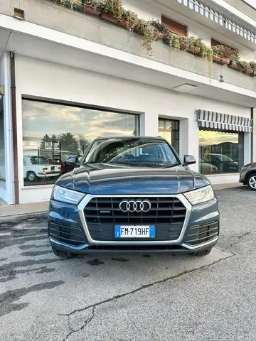 Audi Q5 40 2.0 tdi Business quattro 190cv s-tronic