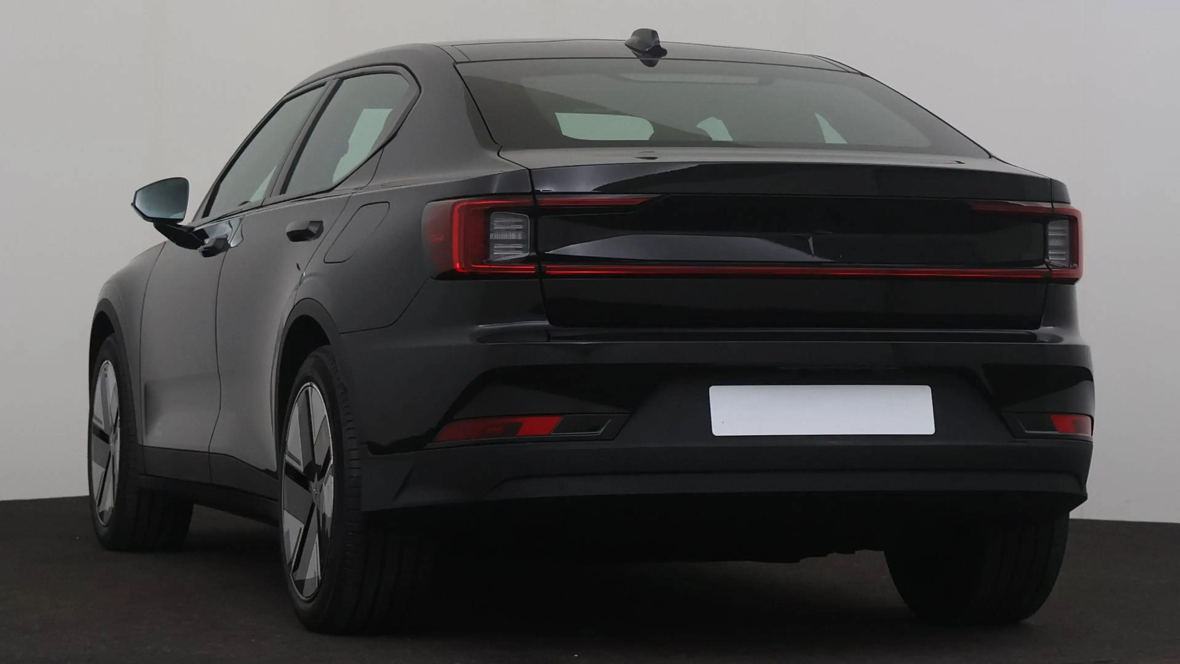 Polestar 2 82 kWh Long Range Single Motor — photo 3