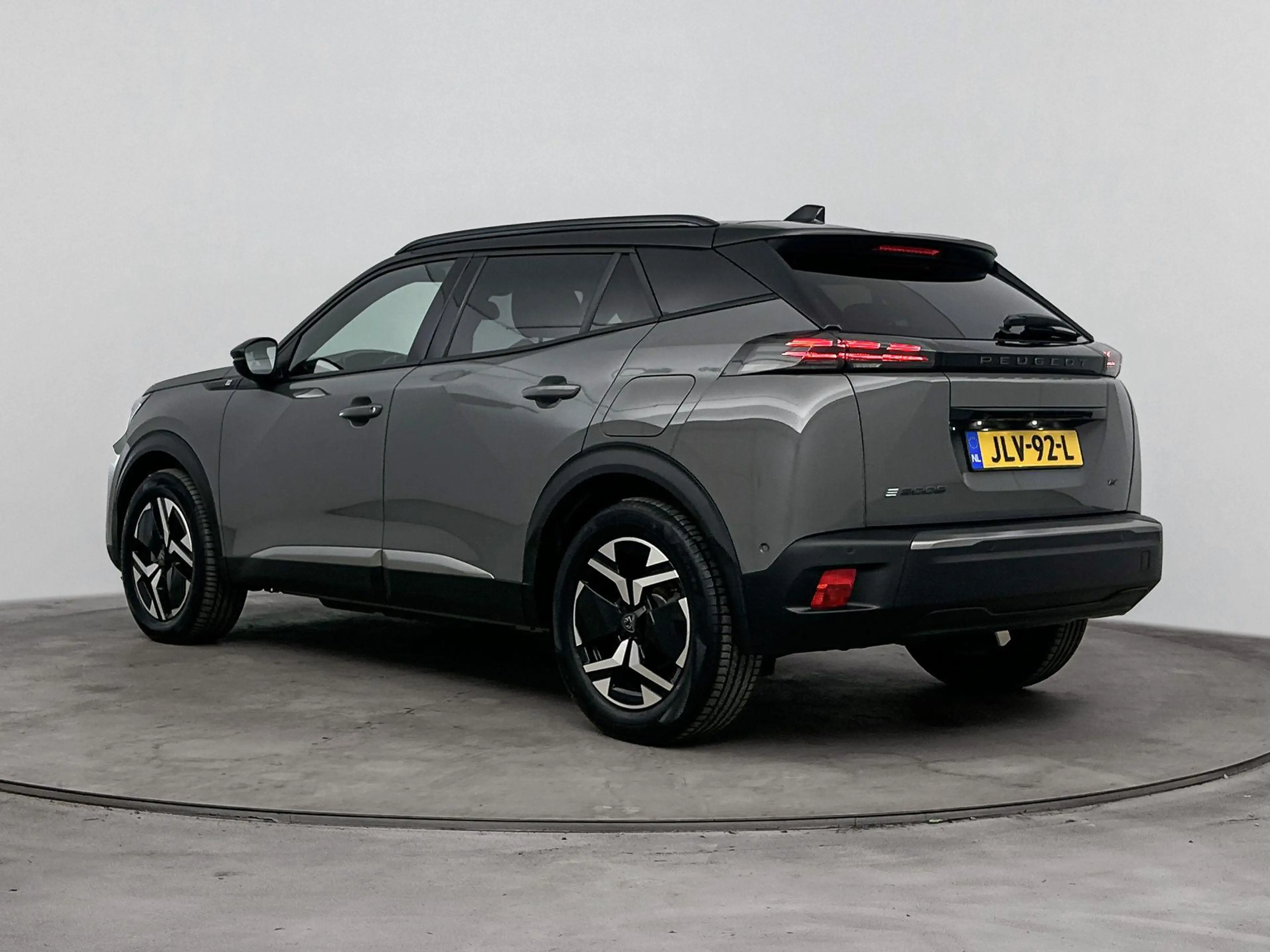 Peugeot e-2008 EV GT Avantage 54 kWh | Alcantara Bekleding | Stoe — photo 3