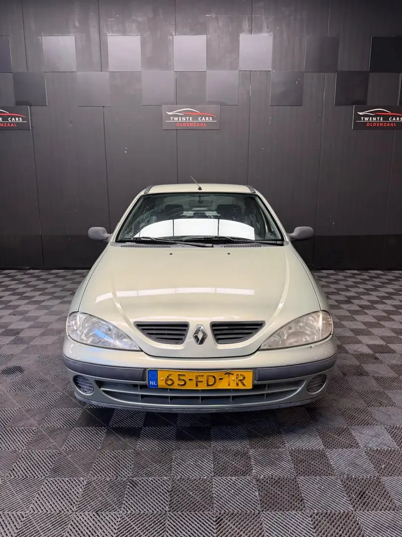 Renault Megane 1.4-16V RN | Nieuwe APK | Groen - 2