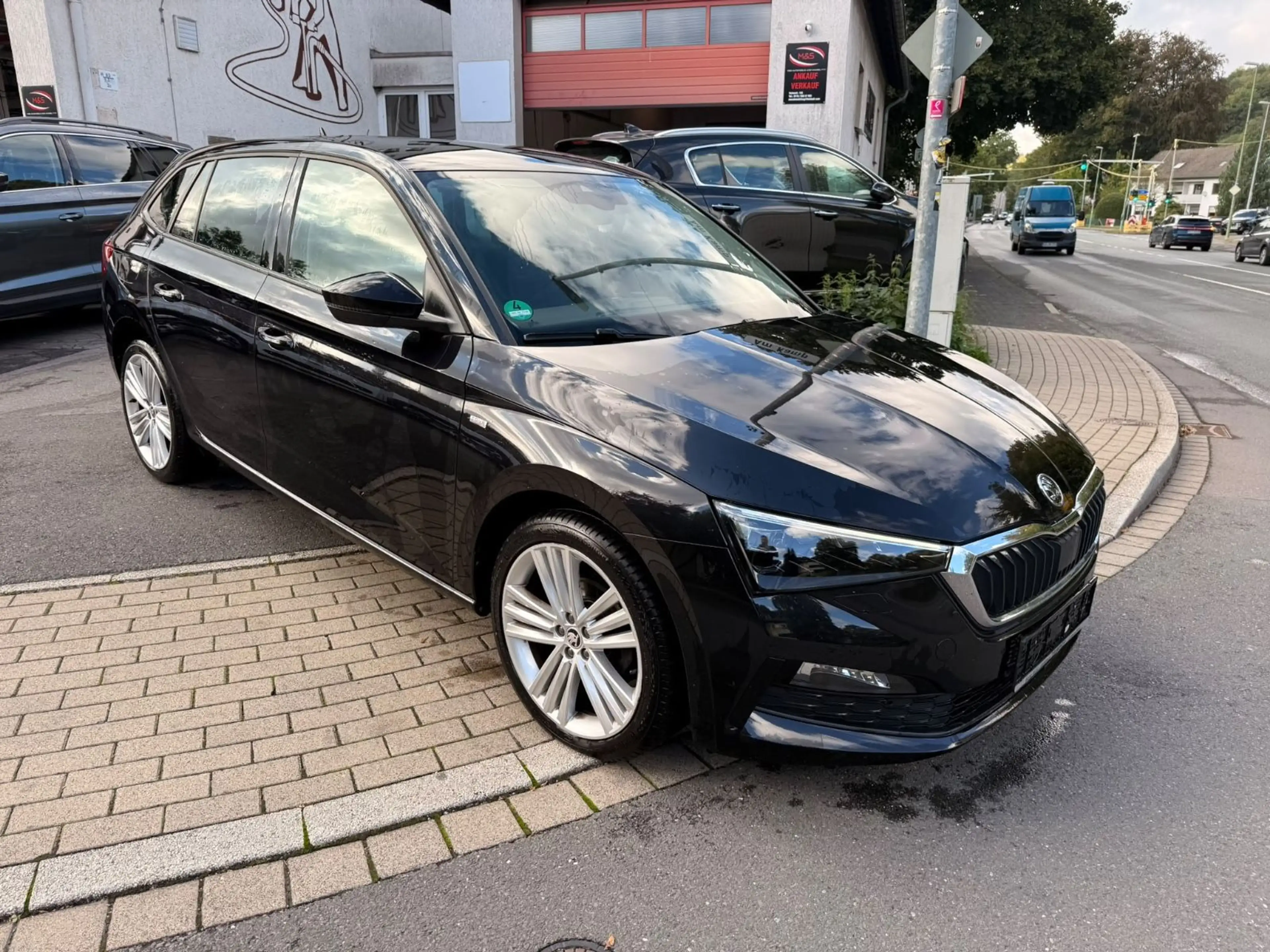 Skoda Scala Tour 1.Hand,R.Kamera,PDC,SHZ — photo 3