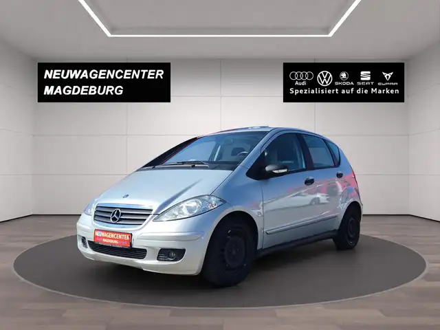 Mercedes-Benz A 150 1.5 AUTOMATK*AHK*PDC*KLIMATIC*NSW*SCHIEBEDACH*MFL*
