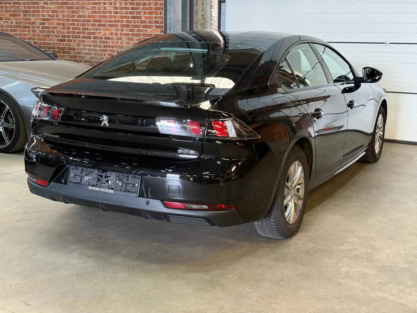 Peugeot 508 1.5 BlueHDi Automaat Navi CarPlay Camera 2023 Noir - 2