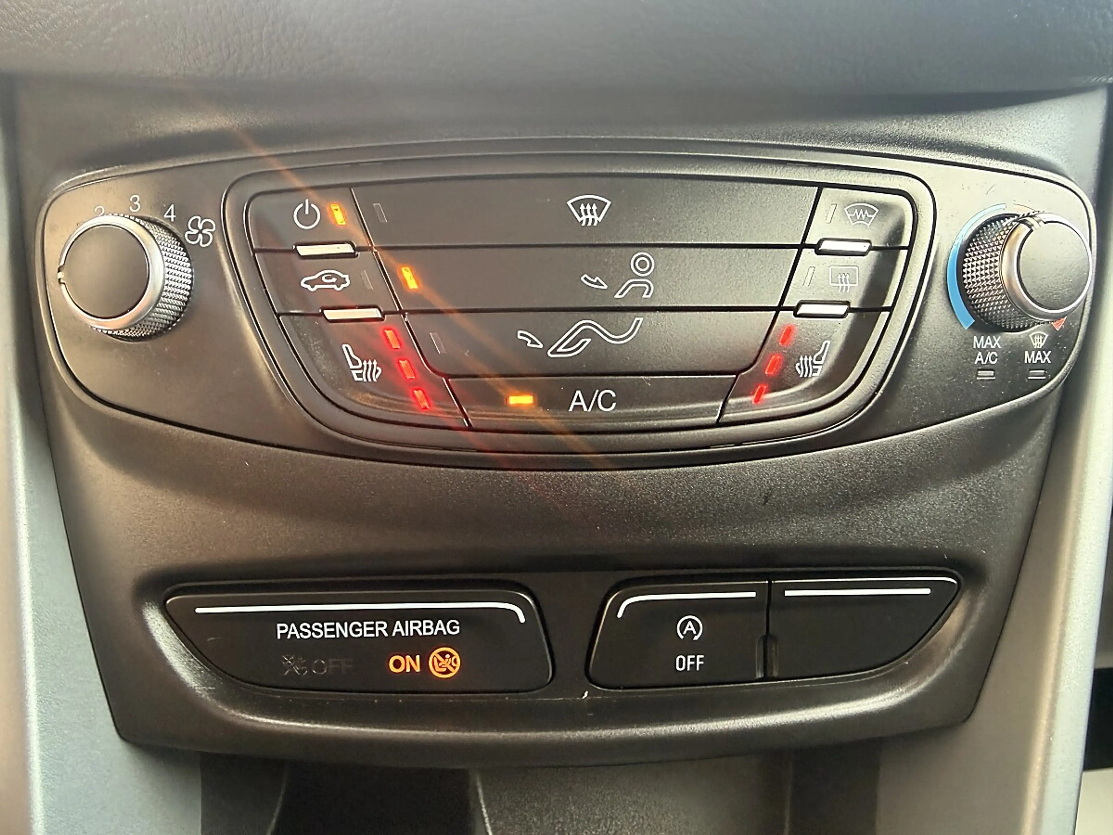 Ford B-Max B-MAX Trend N 1,0 EcoBoost Start/Stop*WENIG KM,... — photo 14
