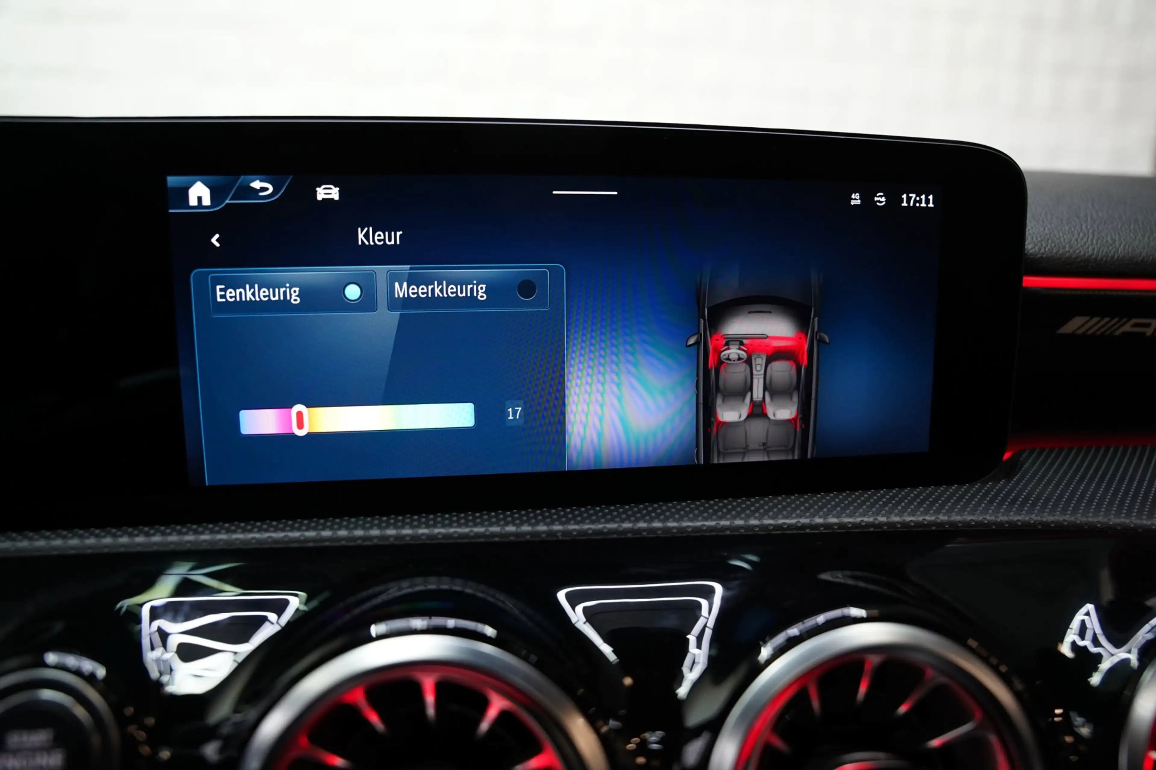 Mercedes-Benz A 45 AMG S 4MATIC+ PANO BURM HUD — photo 18