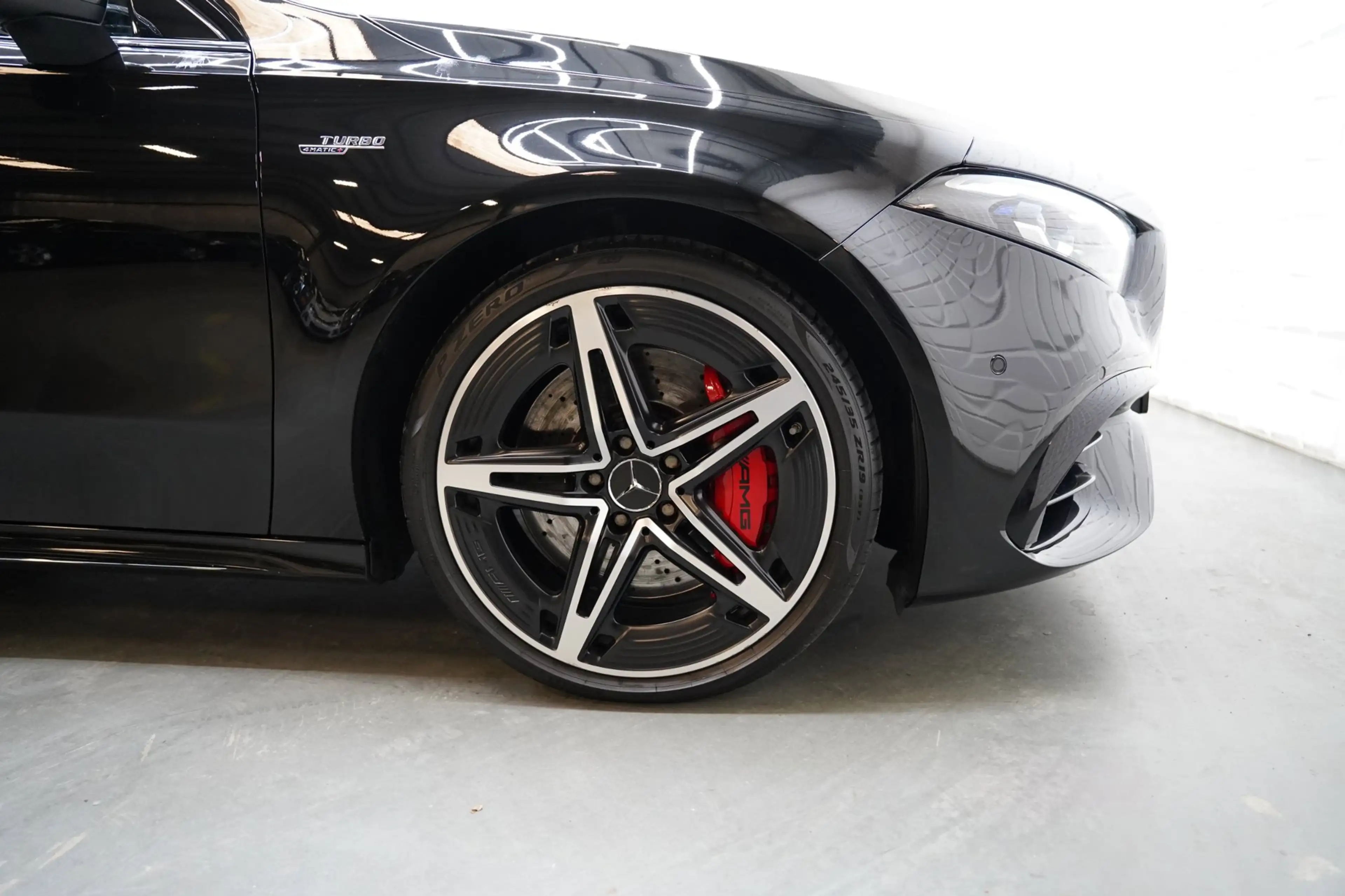 Mercedes-Benz A 45 AMG S 4MATIC+ PANO BURM HUD — photo 12