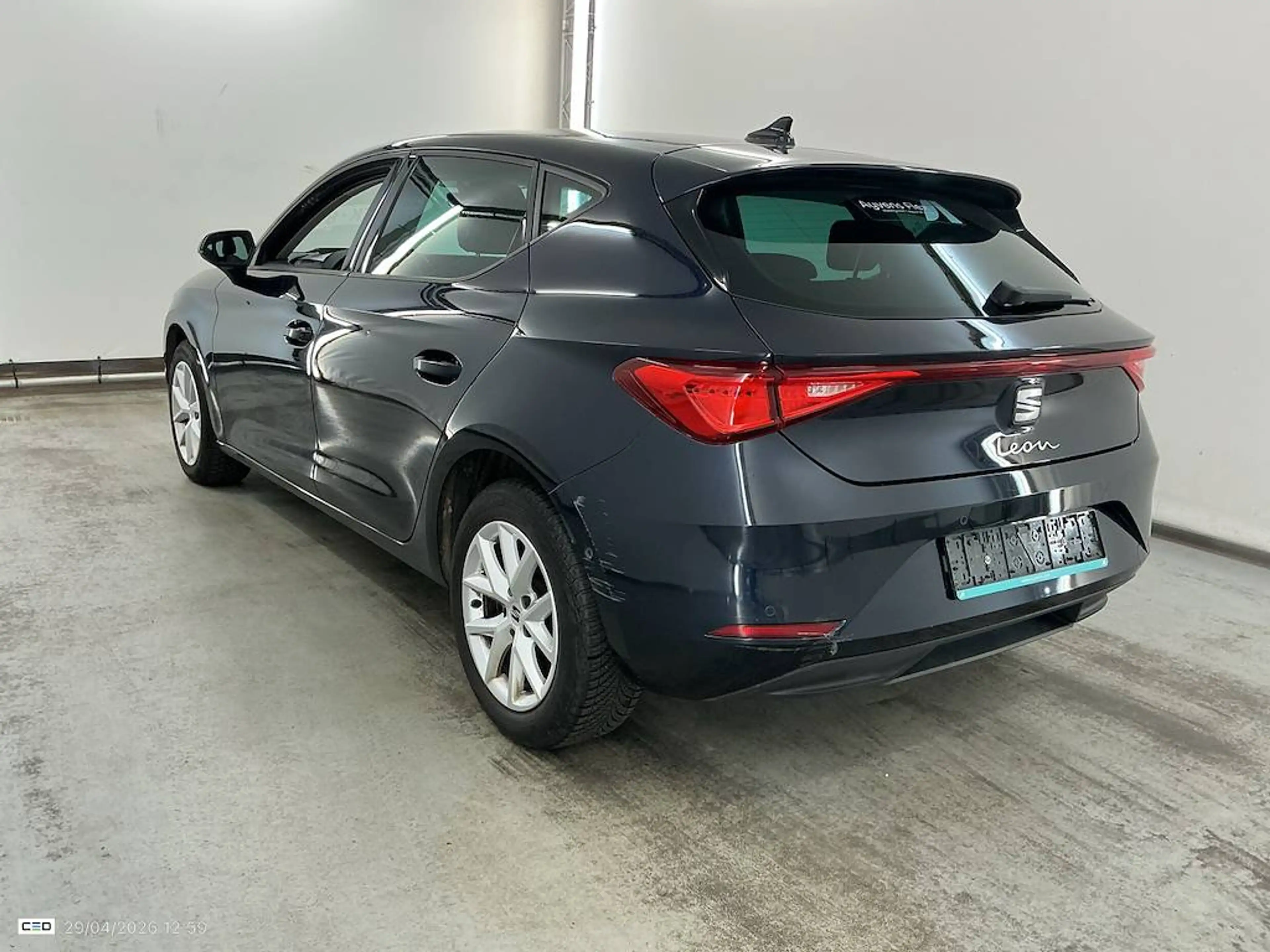 SEAT Leon Leon ST 1.0 EcoTSI / CARPLAY / Camera/Cruise/ Capt Ar./ Toit Pano/ GPS/280€X60/M — photo 3