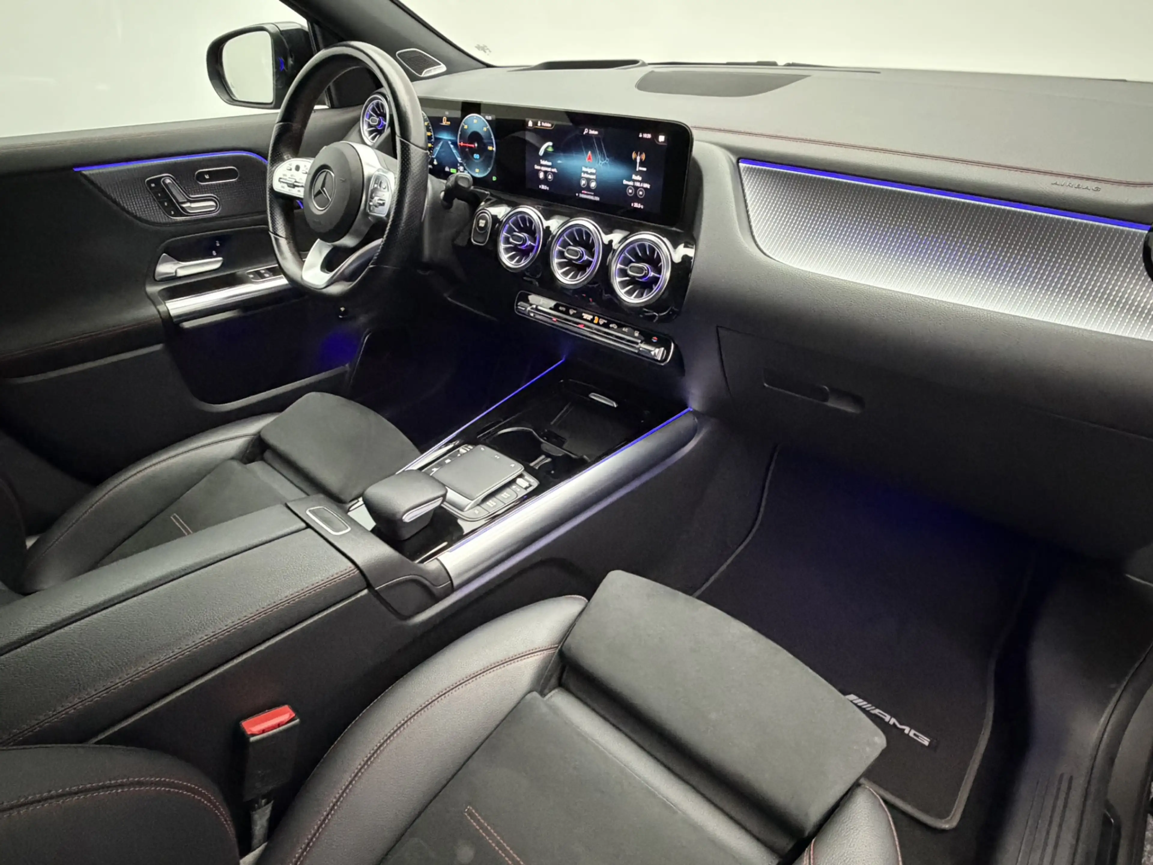 Mercedes-Benz EQA 250 Business Solution AMG 67 kWh SOH 95,4% | Panoramad — photo 14