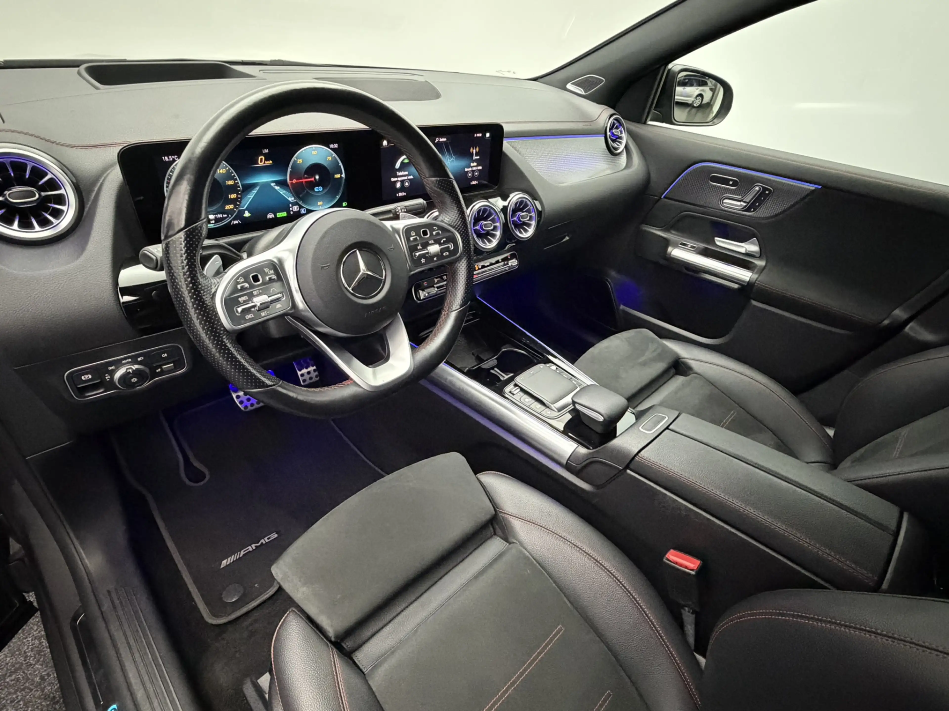 Mercedes-Benz EQA 250 Business Solution AMG 67 kWh SOH 95,4% | Panoramad — photo 11