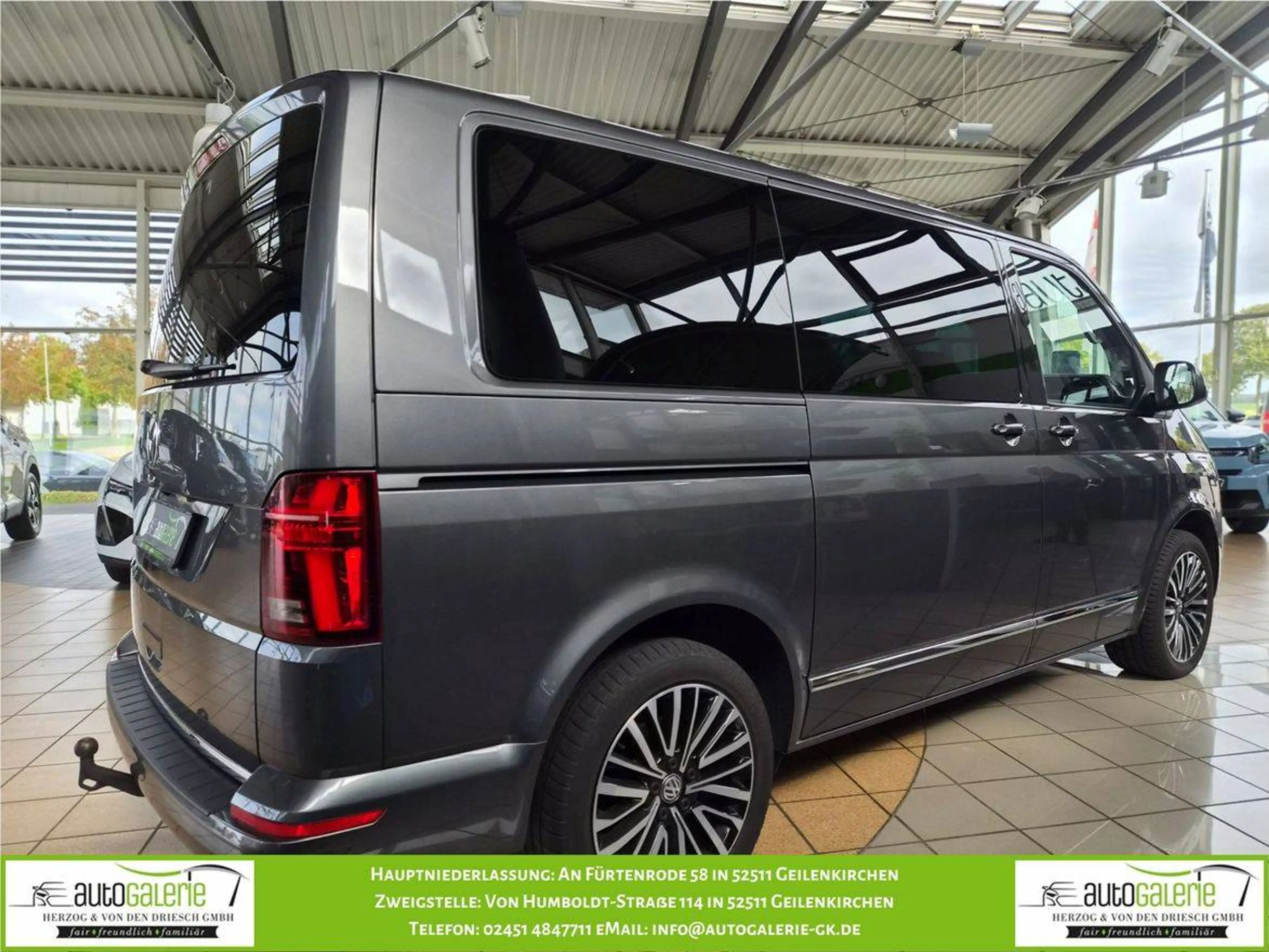Volkswagen T6.1 Multivan FWD Generation Six — photo 5
