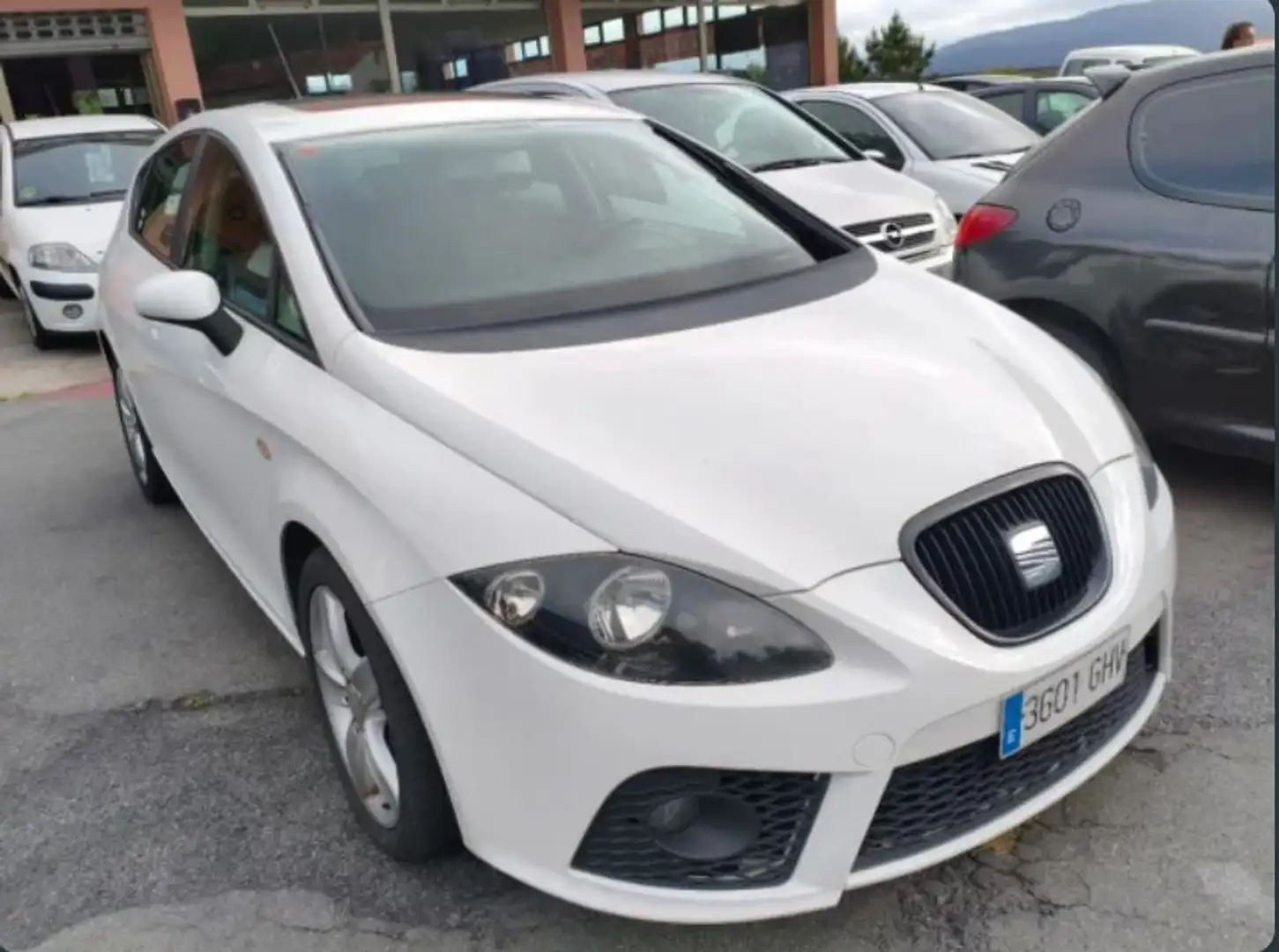 SEAT Leon 1.9TDI Sport Limited Blanco - 1